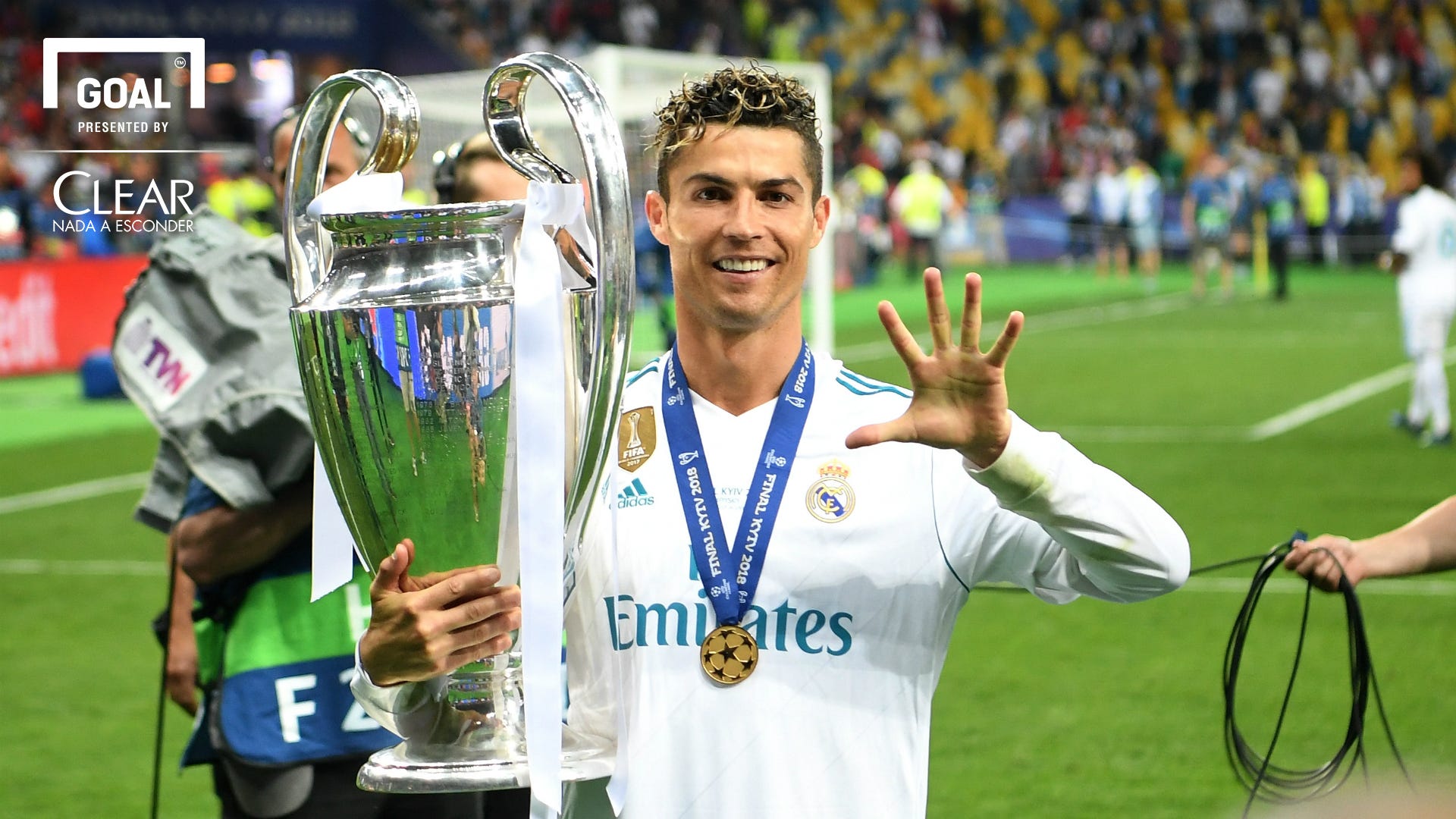 Cristiano Ronaldo| Real Madrid| 2018 	com logo clear