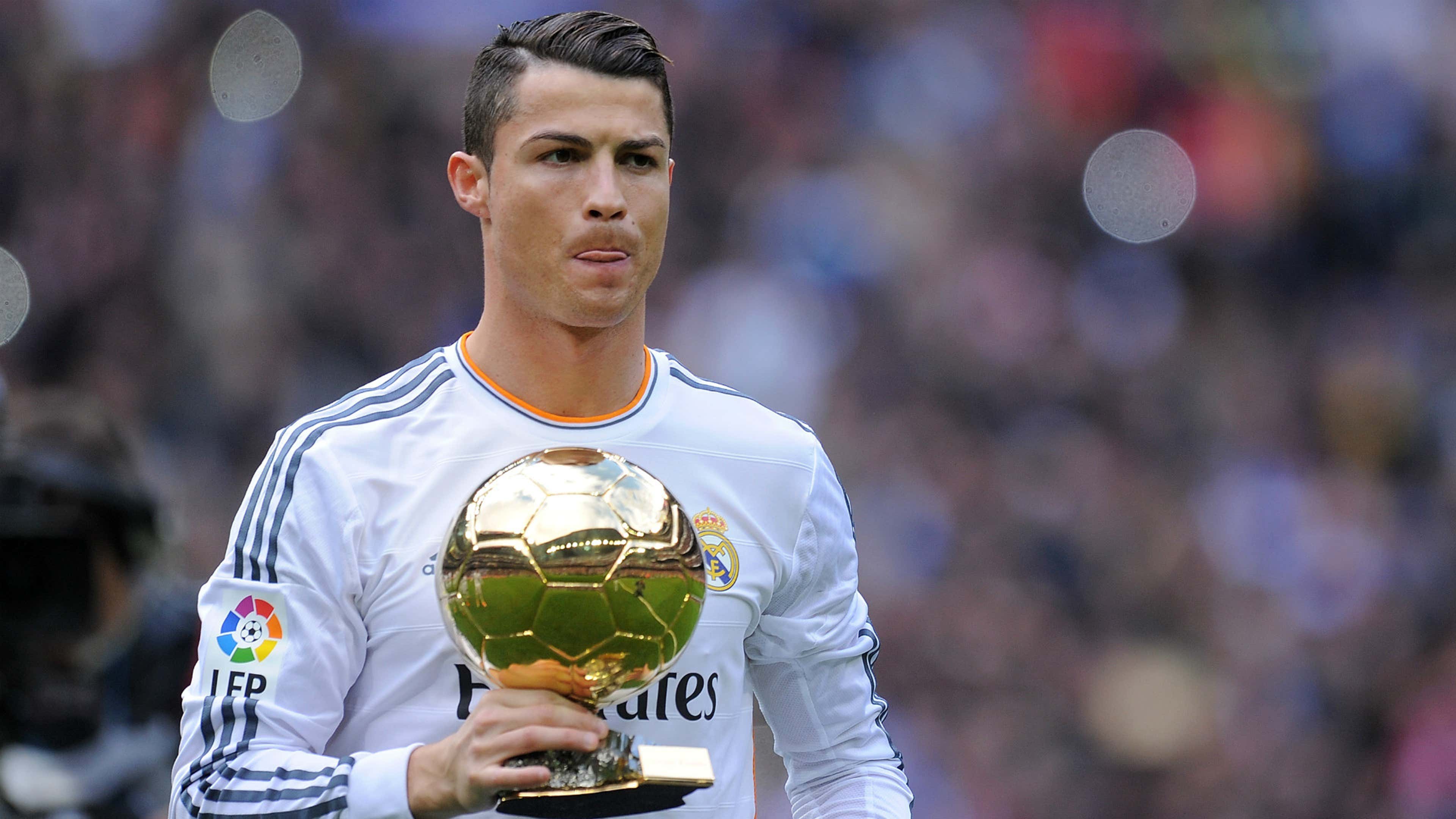 BandSports - Ronaldo, o jogador mais jovem a ser eleito melhor do mundo!  Jogava alguma coisa o Fenômeno? 💥💥💥 #Ronaldo #Fenomeno #Fenômeno # Barcelona #CBF