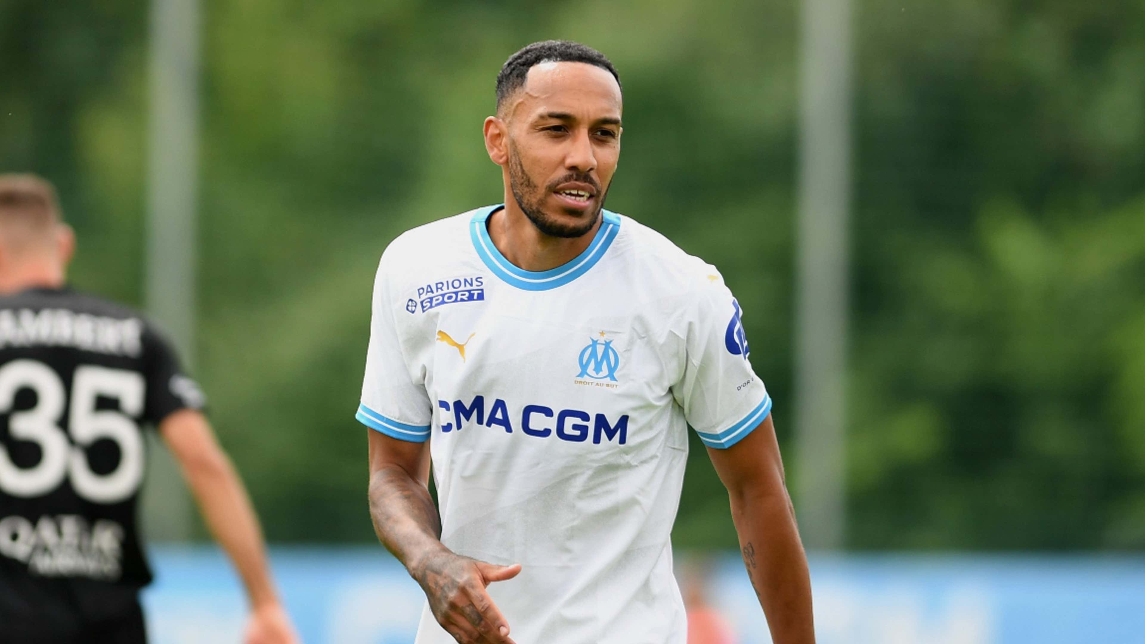 Pierre-Emerick Aubameyang's Chelsea stint labelled 'a nightmare' by his  father as striker completes Marseille switch after becoming Stamford Bridge  outcast & suffering robbery | Goal.com