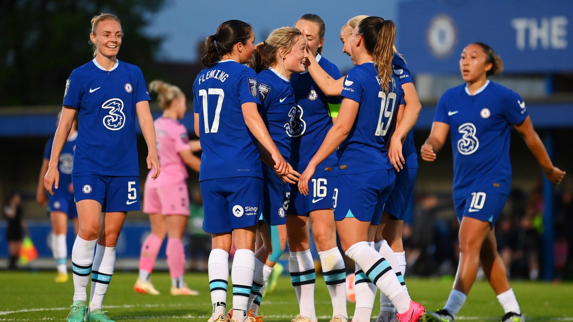 Look out, Manchester United! Chelsea close in on Womens Super League leaders with hammering of Everton despite Sam Kerr injury Goal India