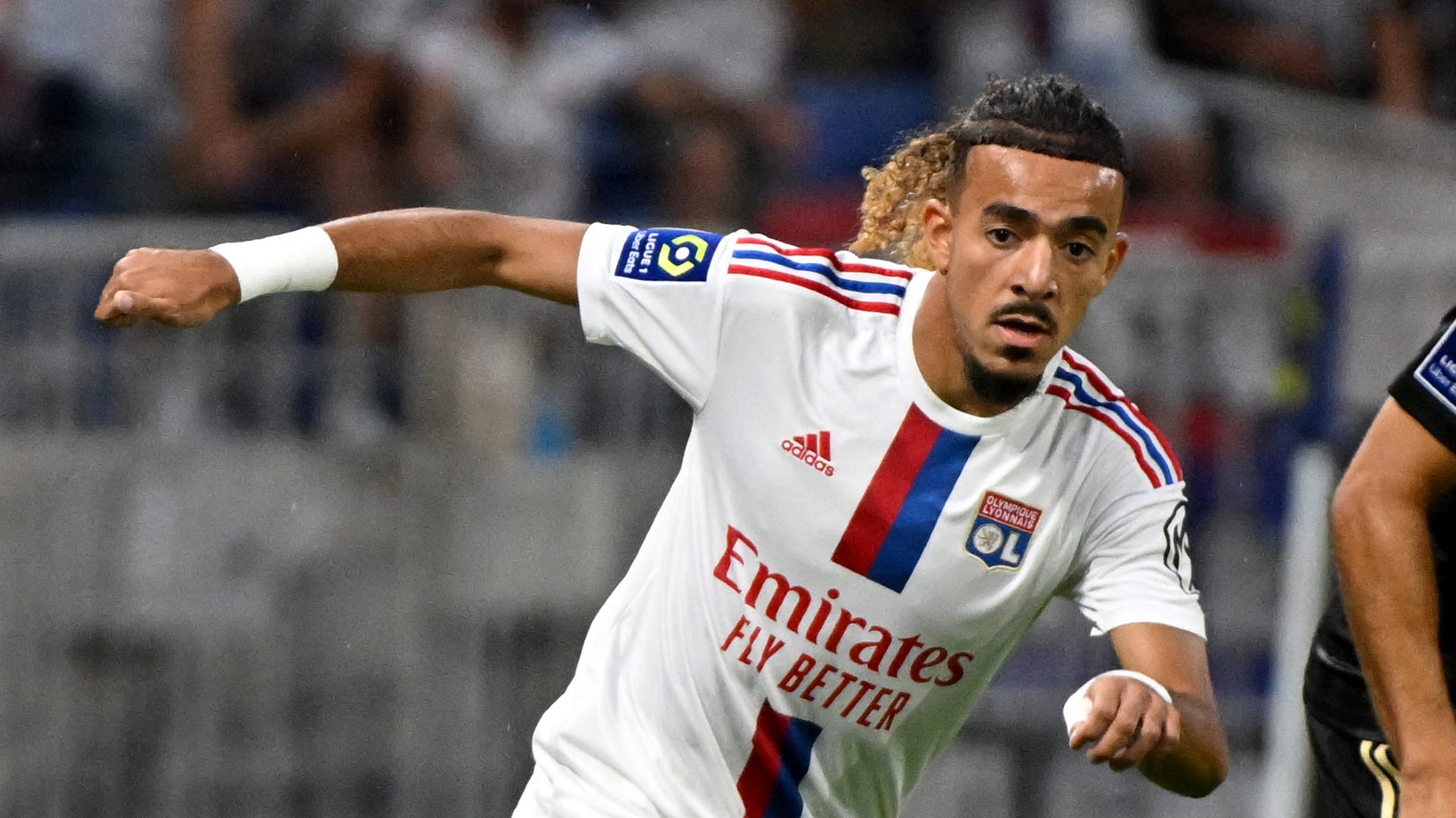Chelsea's spending spree continues! Gusto to join Blues after €30m agreement with Lyon