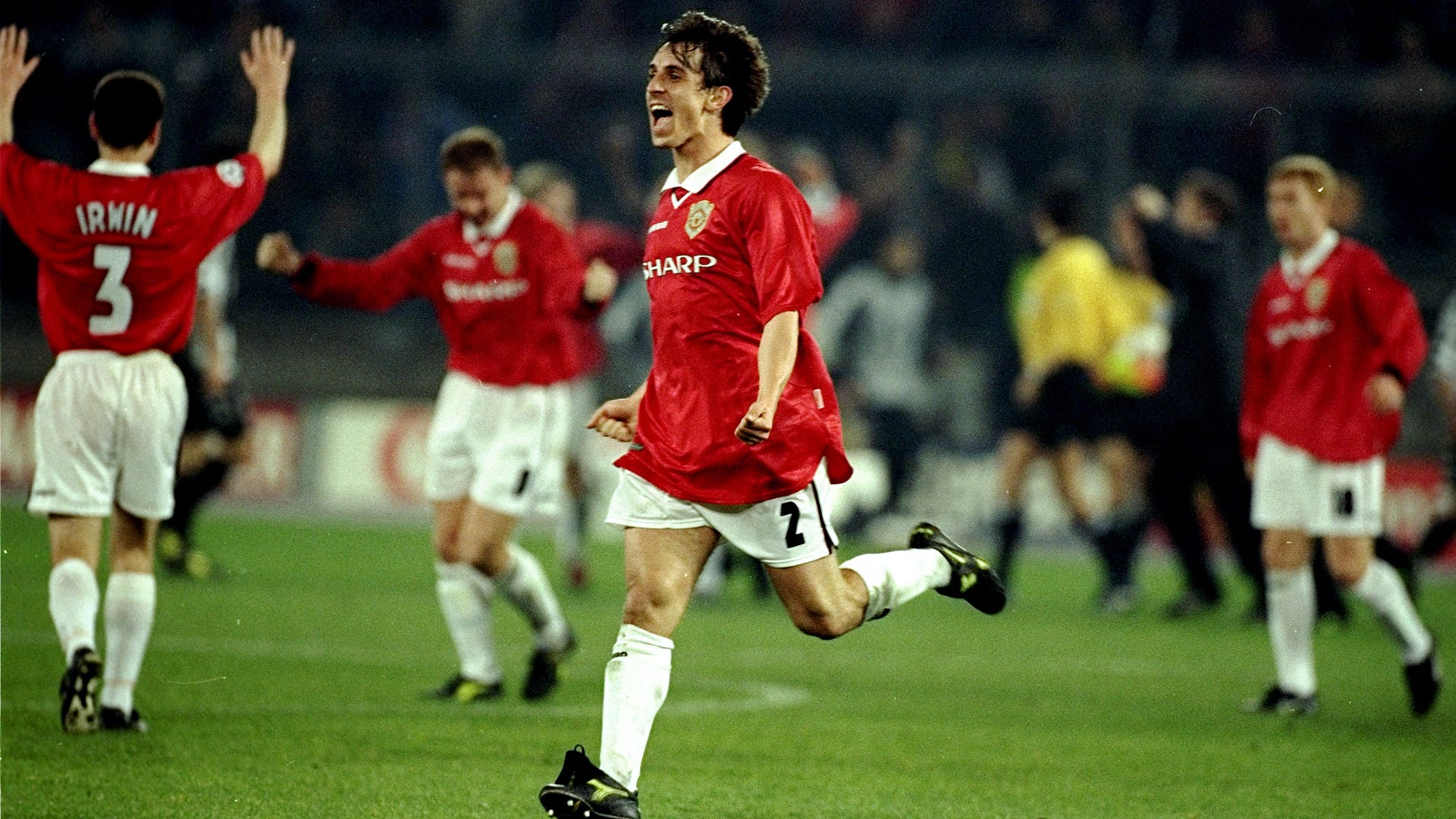 Gary Neville Manchester United Juventus 1999