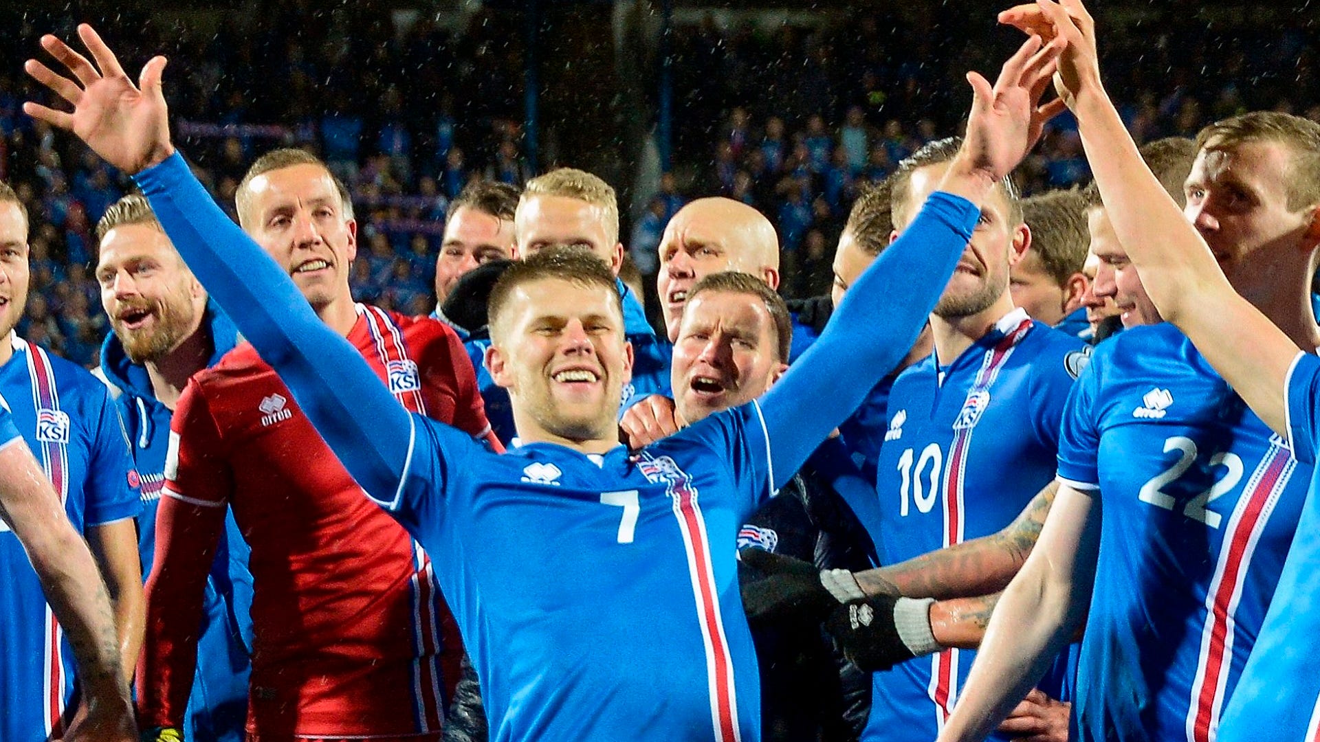 アイスランド代表mfグズムンドソン W杯で躍進できる ユーロ16の再現に意気込む Goal Com 日本