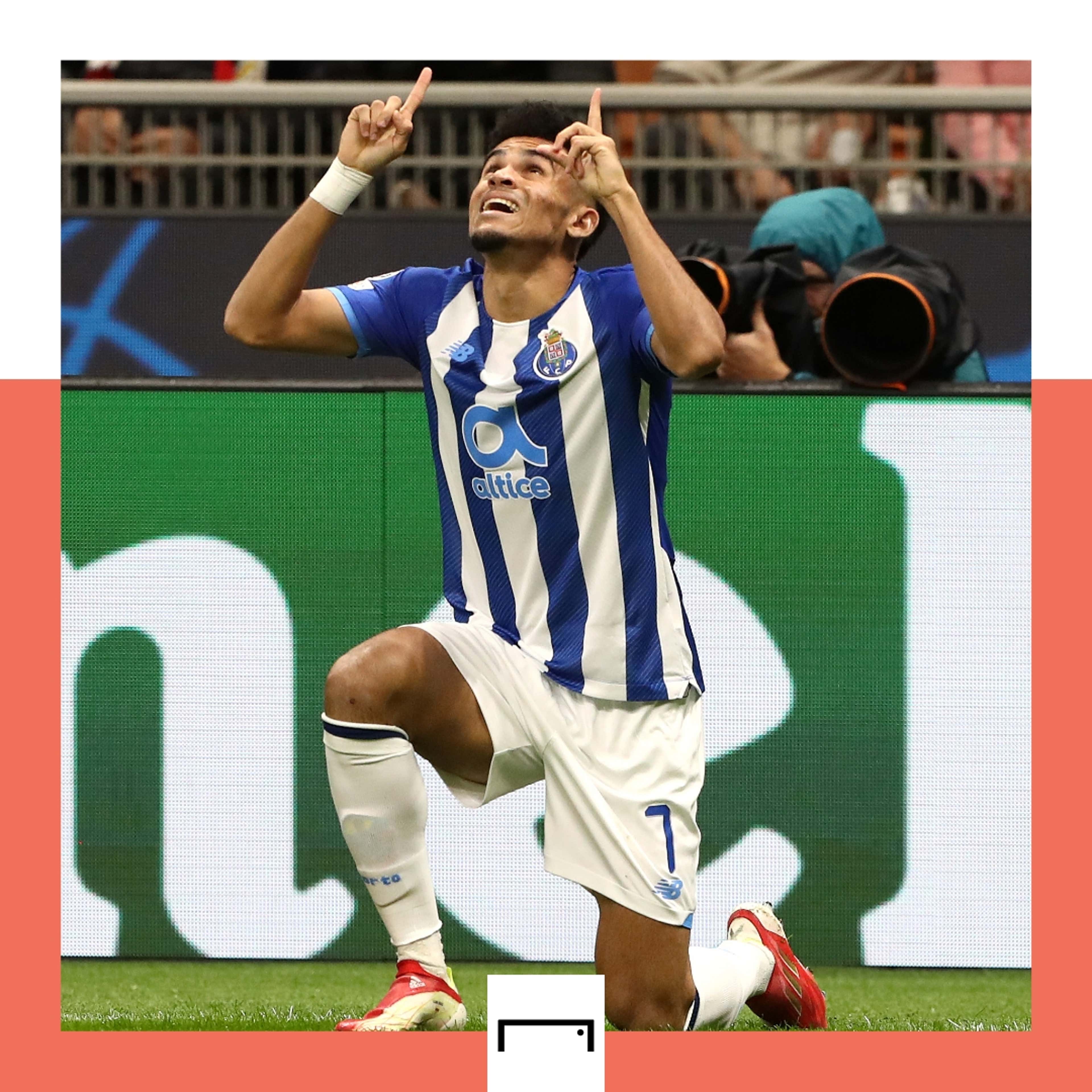 The team (FC Porto) and Luis DIaz (FC Porto) celebrate his goal during the  UEFA Champions League, Group B football match between AC Milan and FC Porto  on November 3, 2021 at