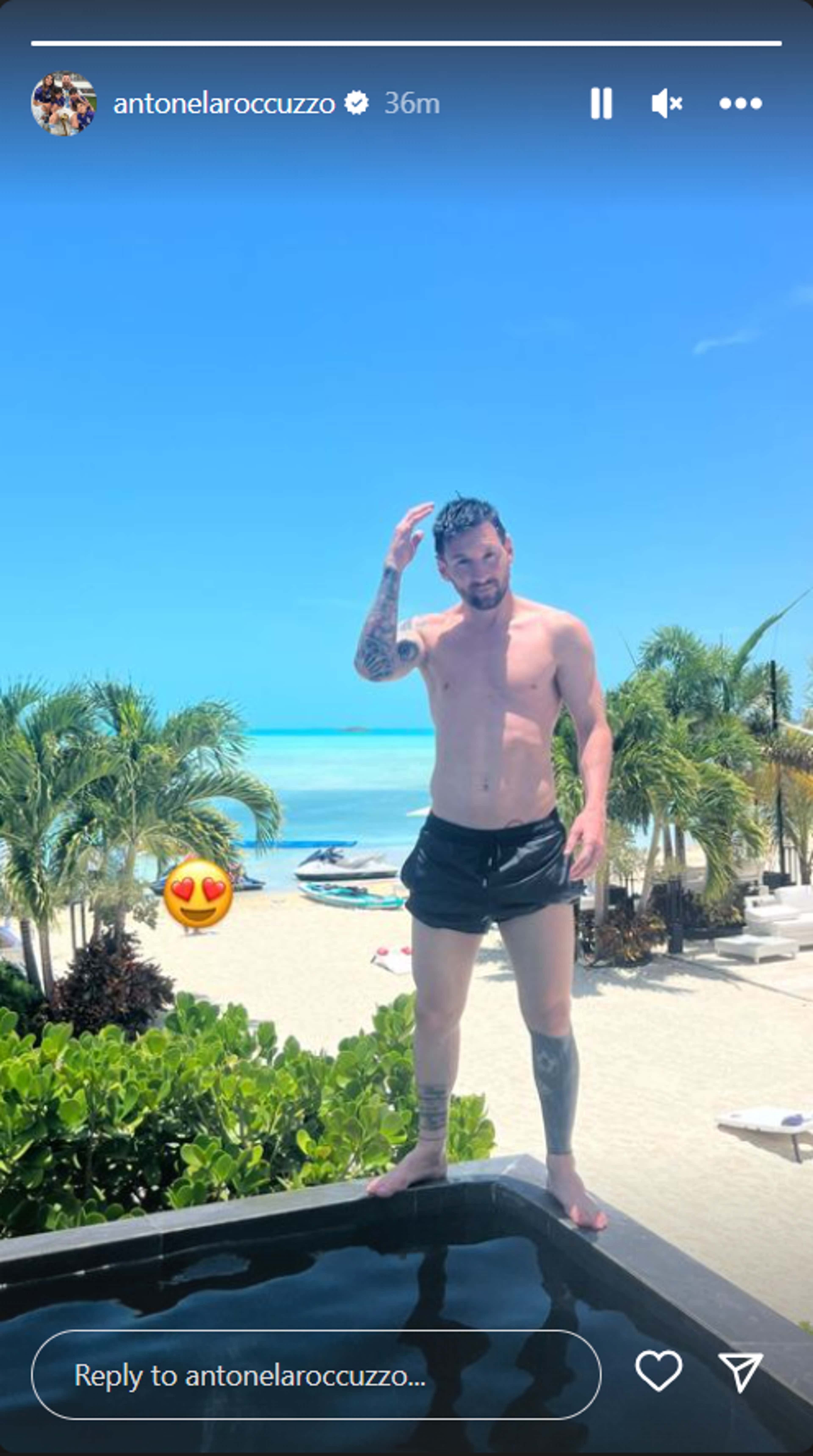 Lionel Messi enjoys his last days of vacation with his wife before ...