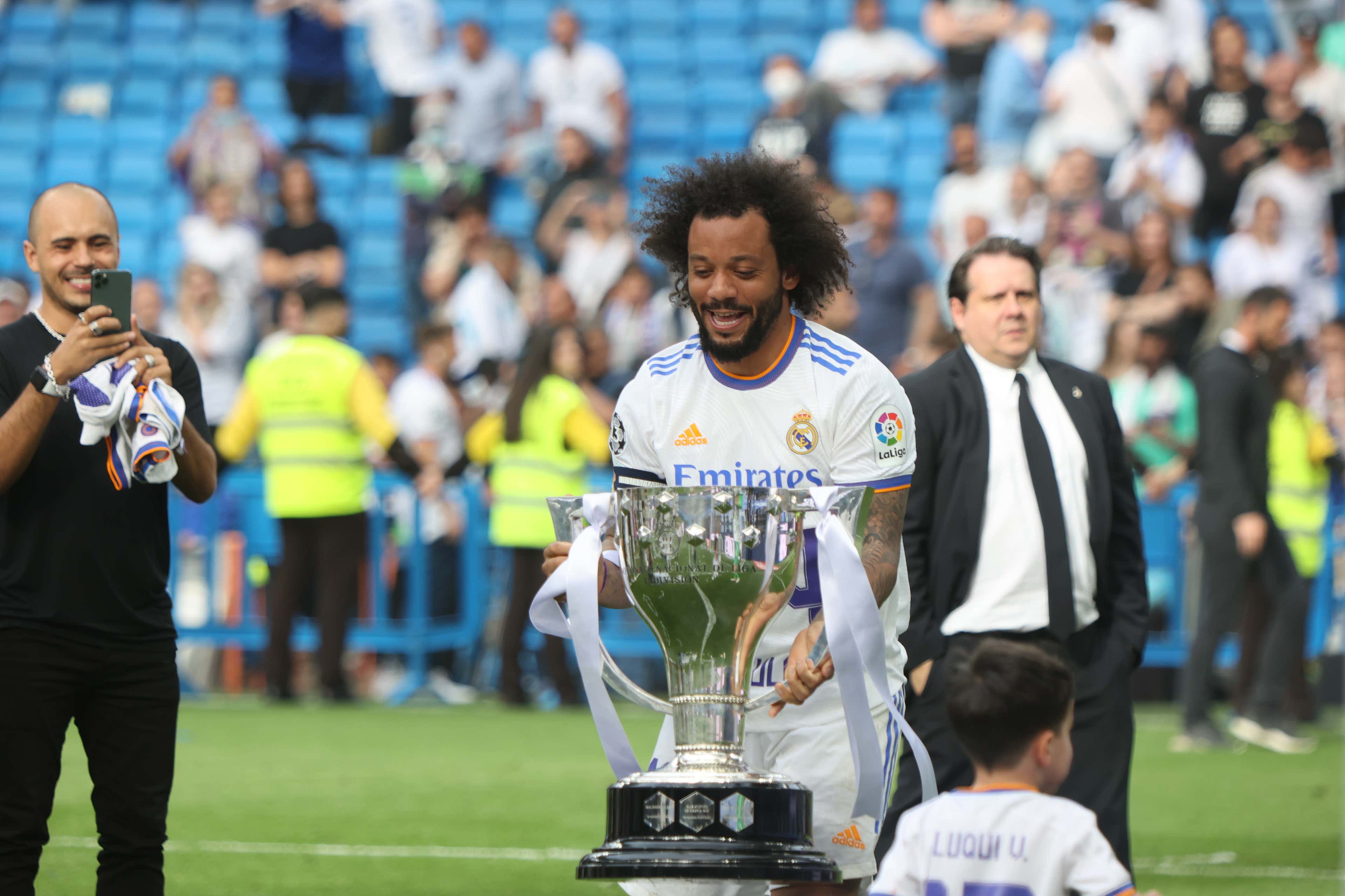 Los jugadores del Real Madrid celebran el 35º título de Liga