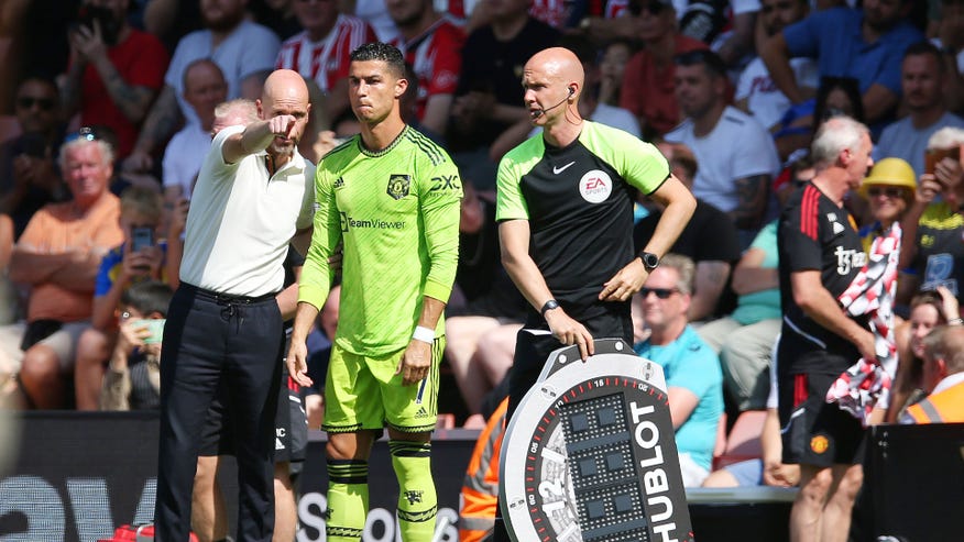 Ten Hag breaks silence on Ronaldo's Manchester United exit