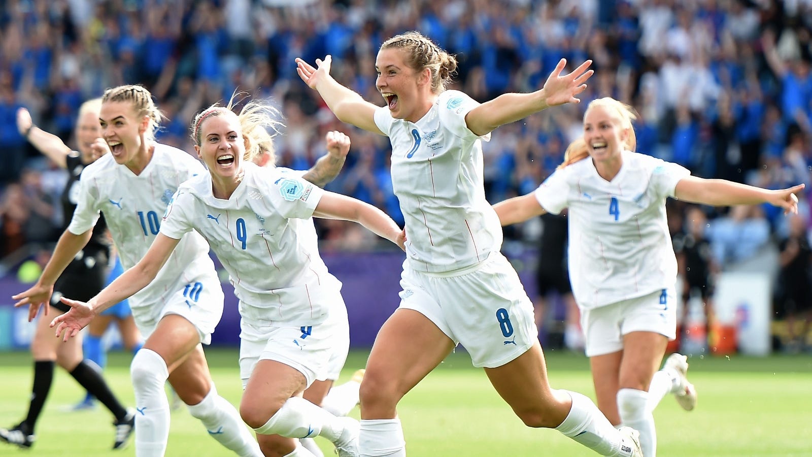 Исландия чемпионат европы. Женский футбол. Европейский футбол. Женский футбол Исландия. Чемпионат Европы по футболу женщины.