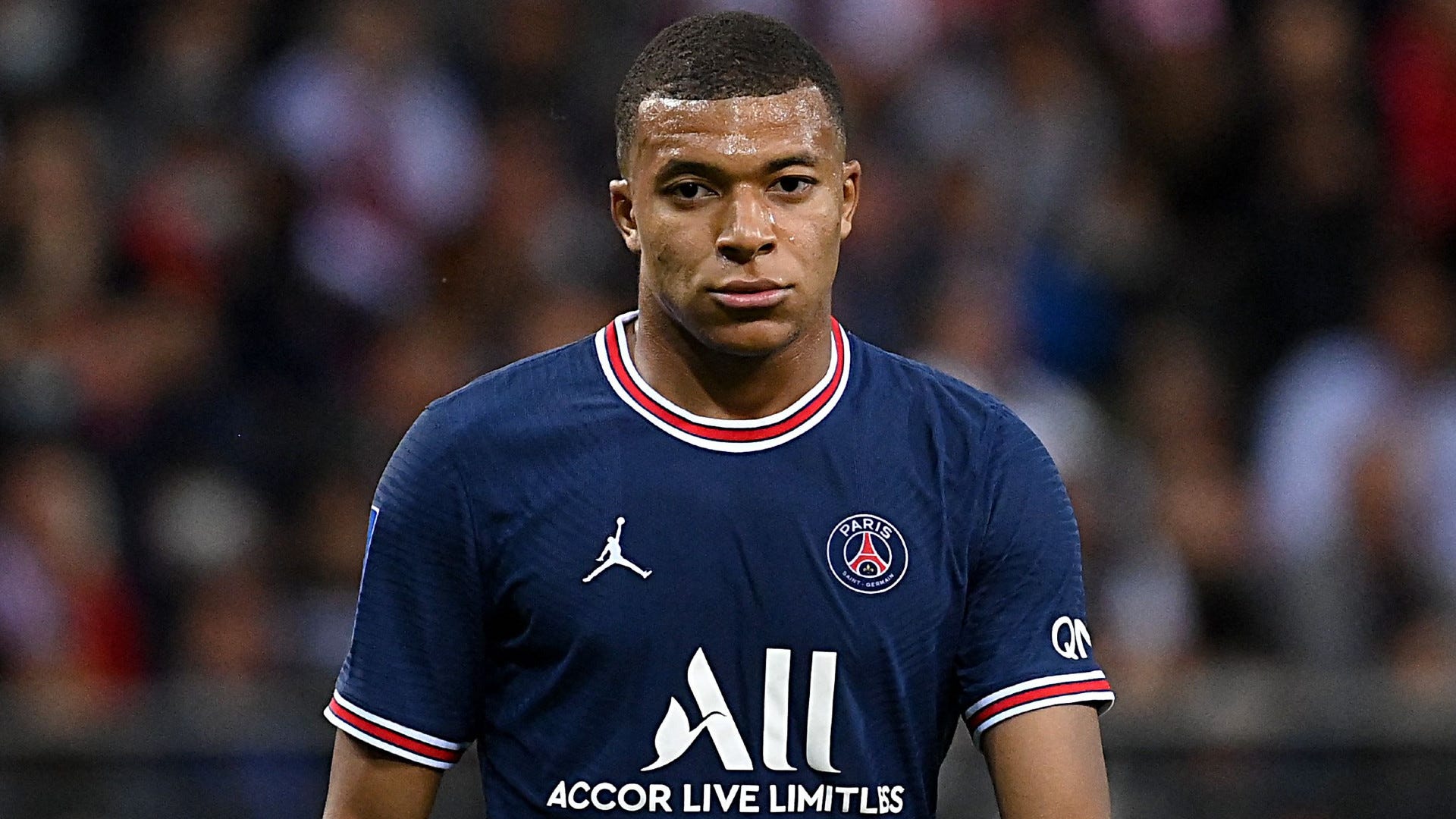 PSG encosta Mbappé. Uma guerra séria e que envolve muitos milhões