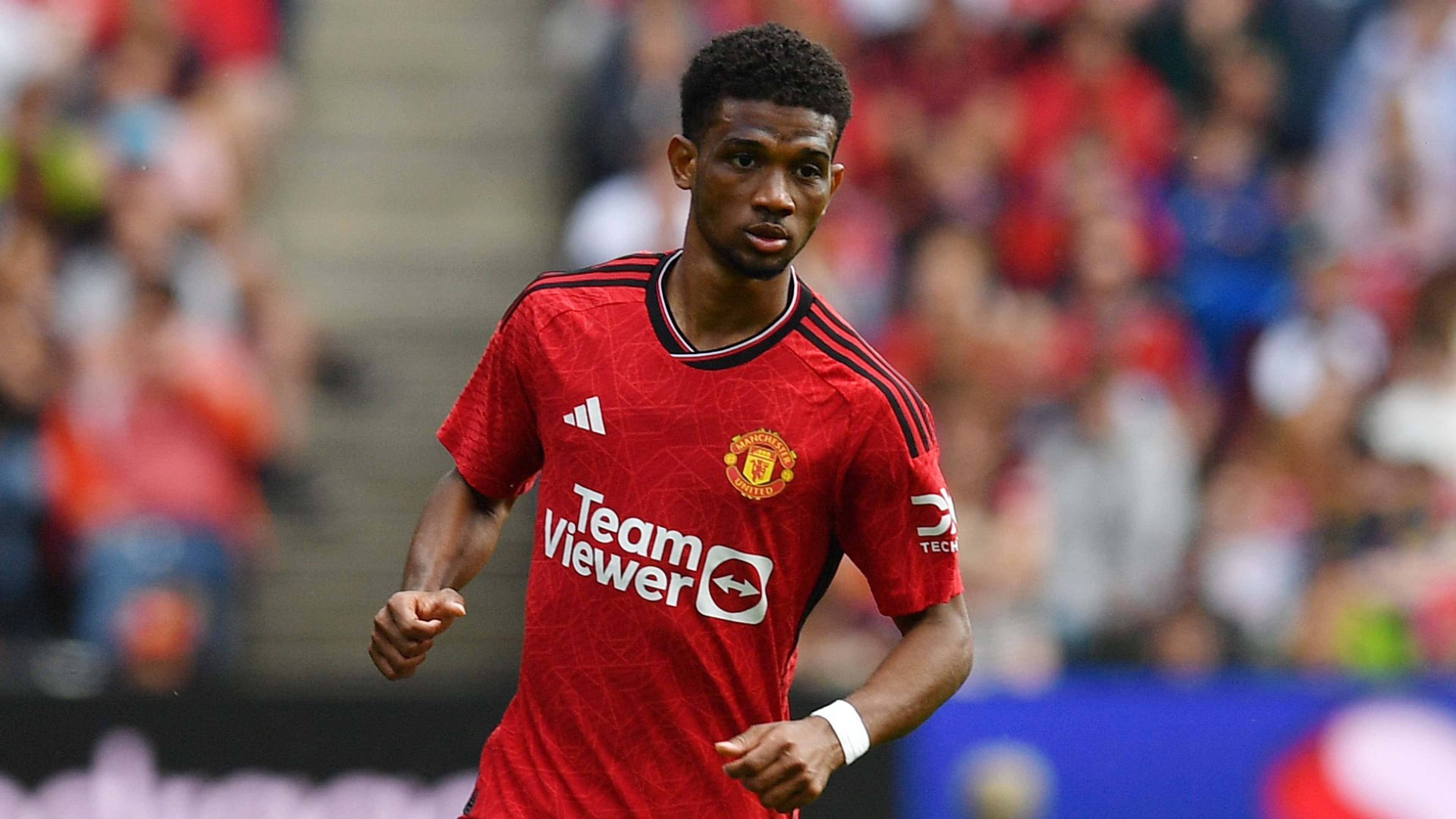 Devastating for Amad Diallo! Man Utd confirm winger will miss part of  Premier League season and will not make summer transfer due to knee injury  | Goal.com