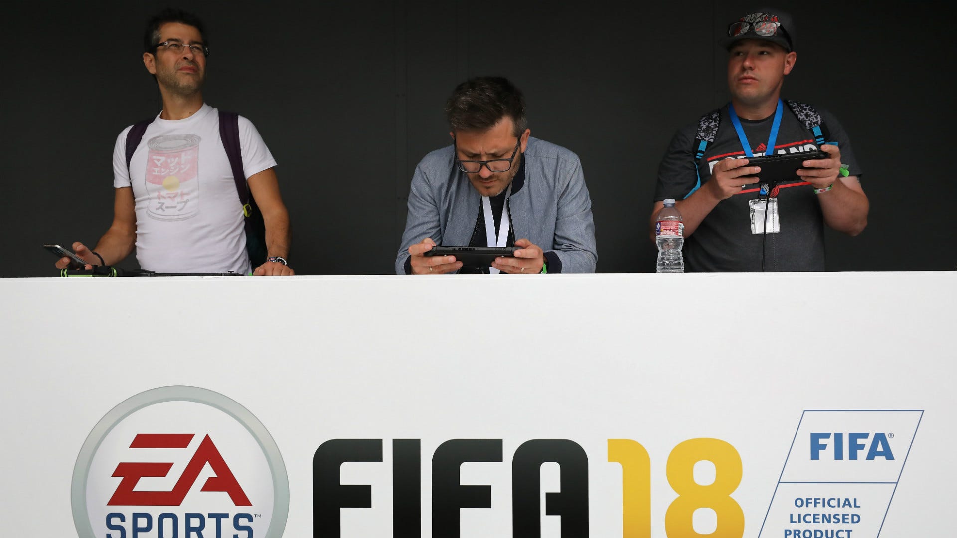 Fifa 18 live chat