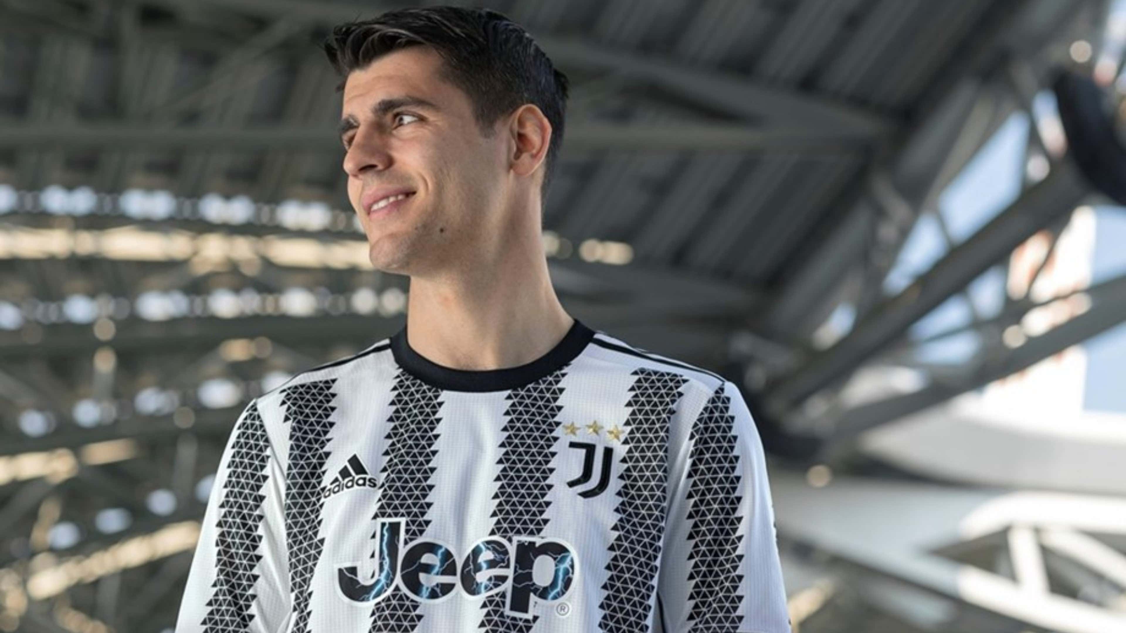 Svelata la nuova maglia della Juventus: Rappresenta la magia dell'Allianz  Stadium