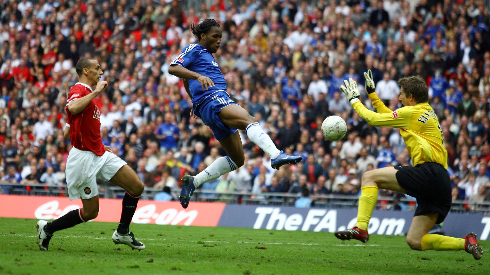 Manchester United Chelsea FA Cup 2007 Didier Drogba