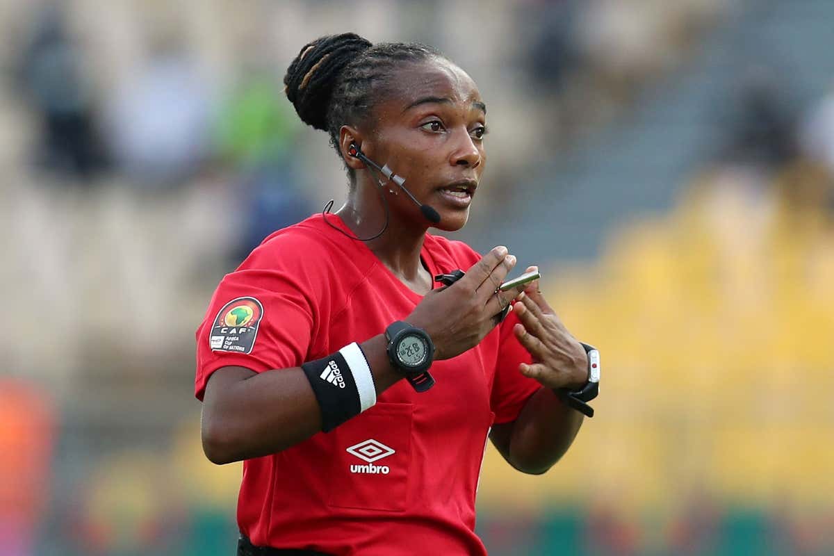 Salima Mukansanga: All you need to know about Rwanda referee set to  officiate at 2022 World Cup in Qatar | Goal.com Uganda