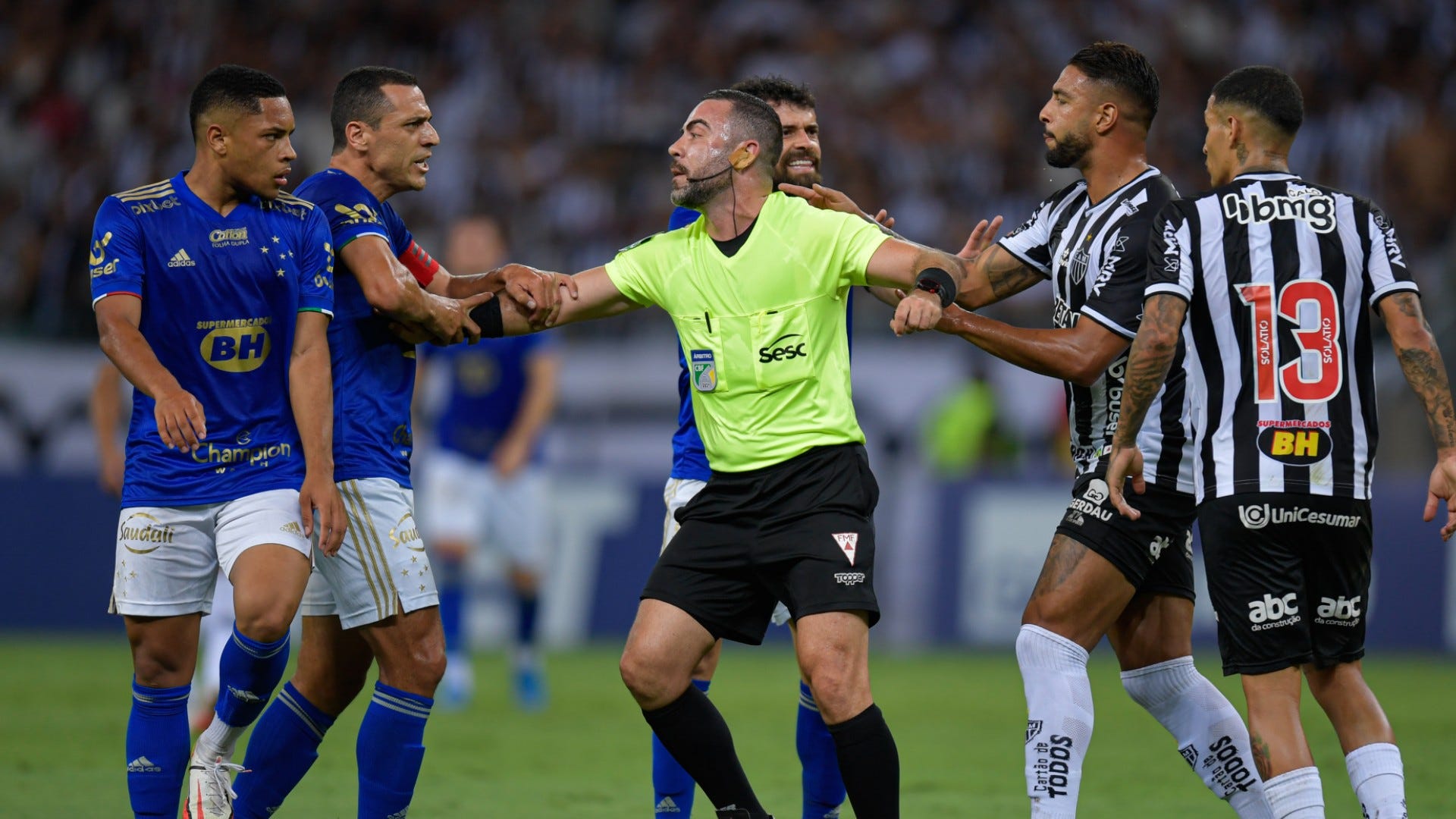 Relive the Exciting Moments from Cruzeiro vs. Atlético-MG Game