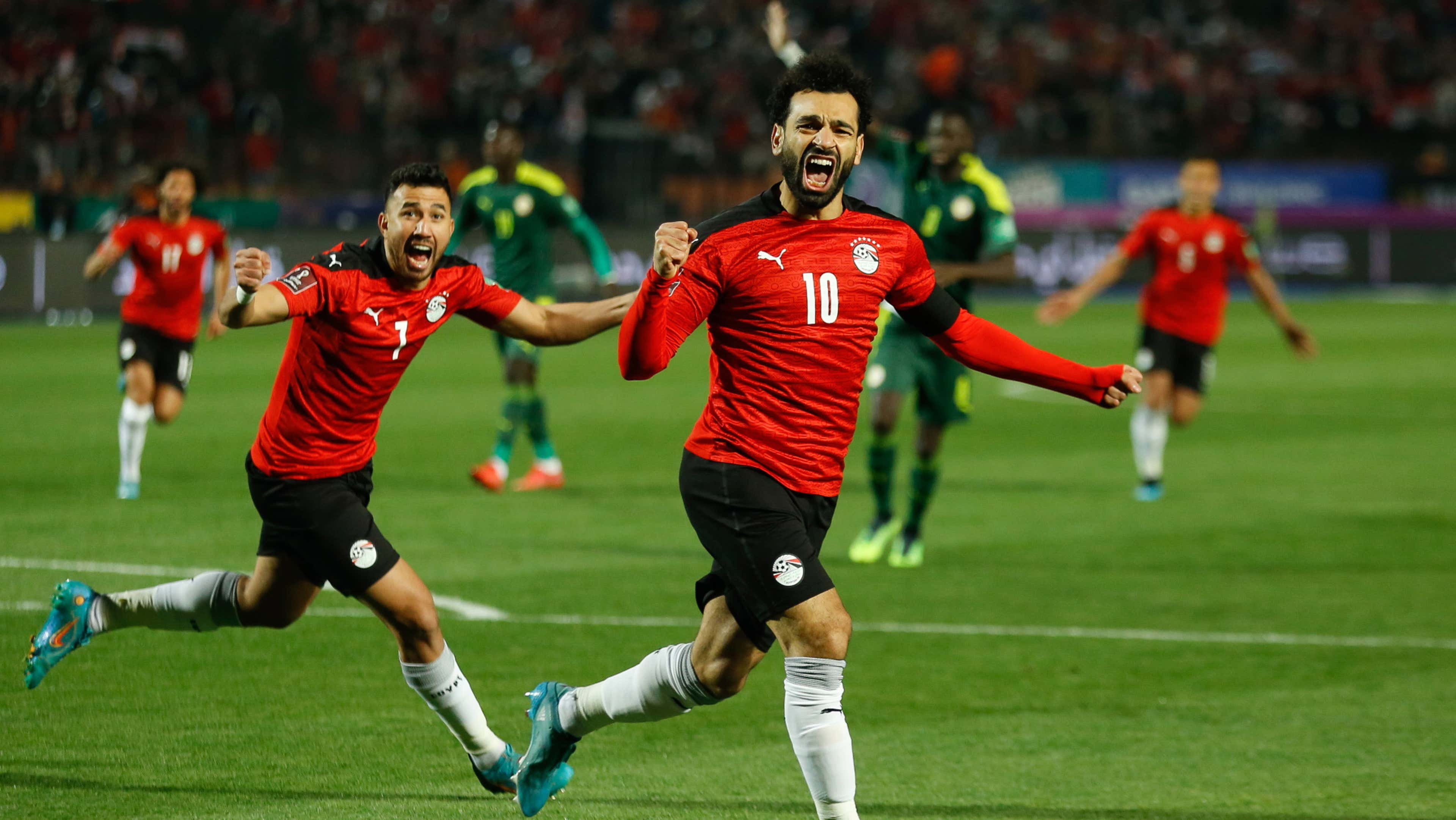 Mohamed Salah & Trezeguet of Egypt celebrate vs Senegal