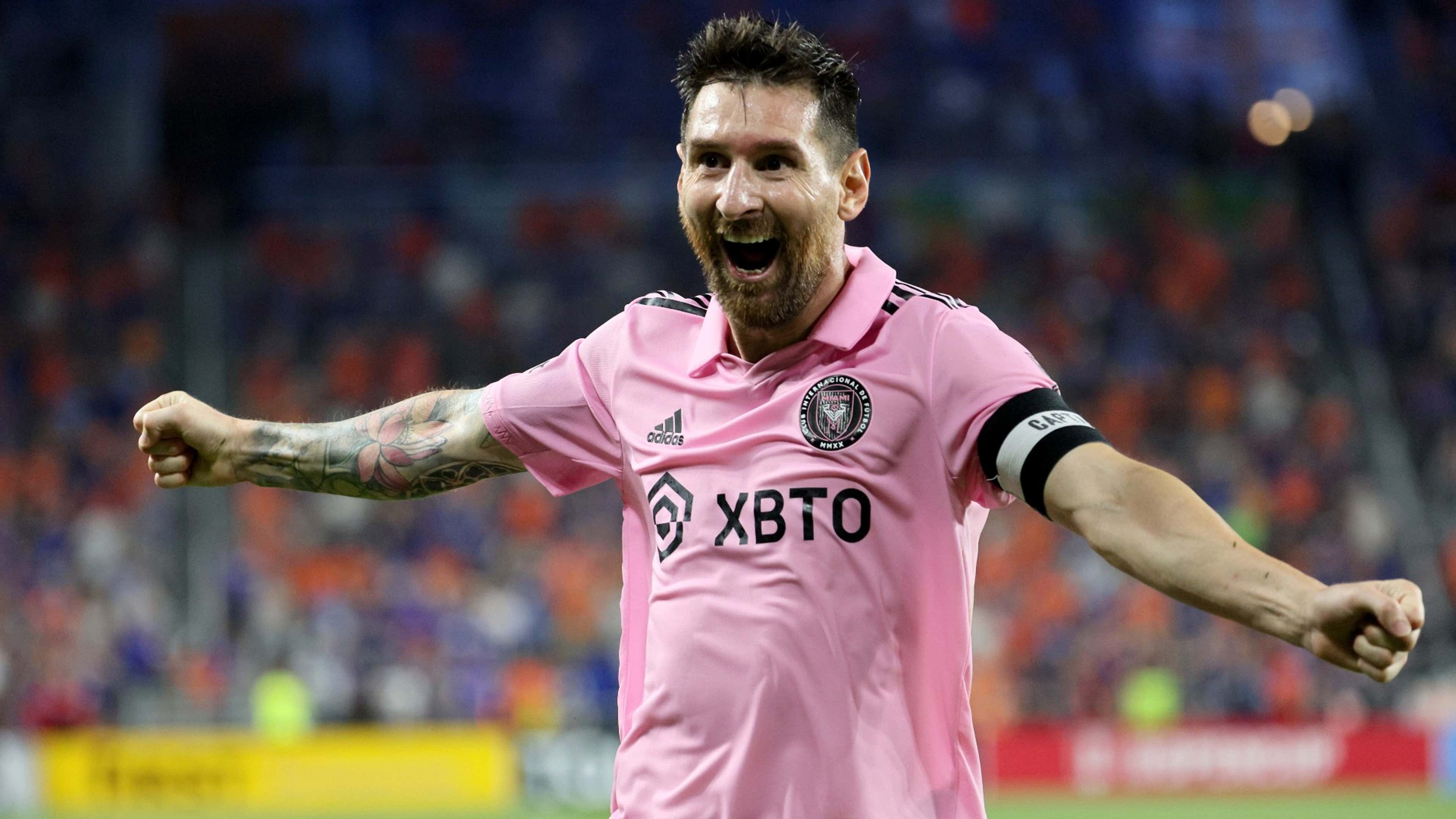 Pretty in pink: Lionel Messi scores last-gasp winner in Inter