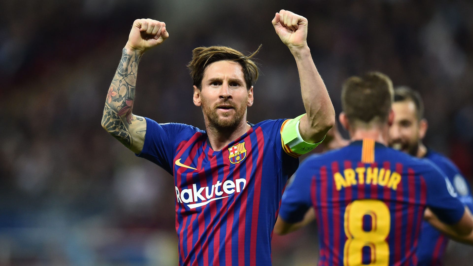 Tottenham Barca Messi, ba từ này đưa chúng ta đến một màn ra mắt đầy ấn tượng của Messi tại sân Wembley, khi anh ta đã thi đấu chói sáng và tạo ra sự khác biệt trong chiến thắng cho Barca.