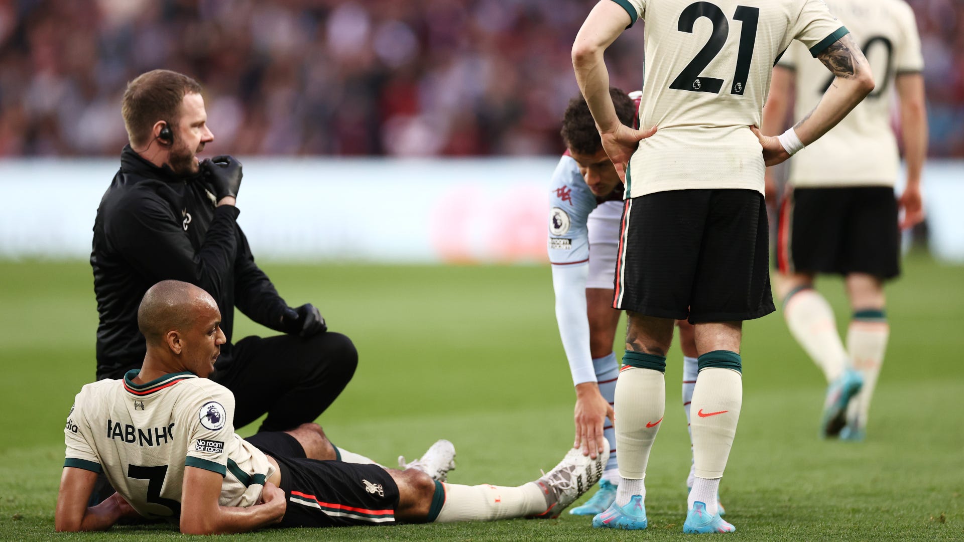 Fabinho injury Liverpool Aston Villa 2021-22