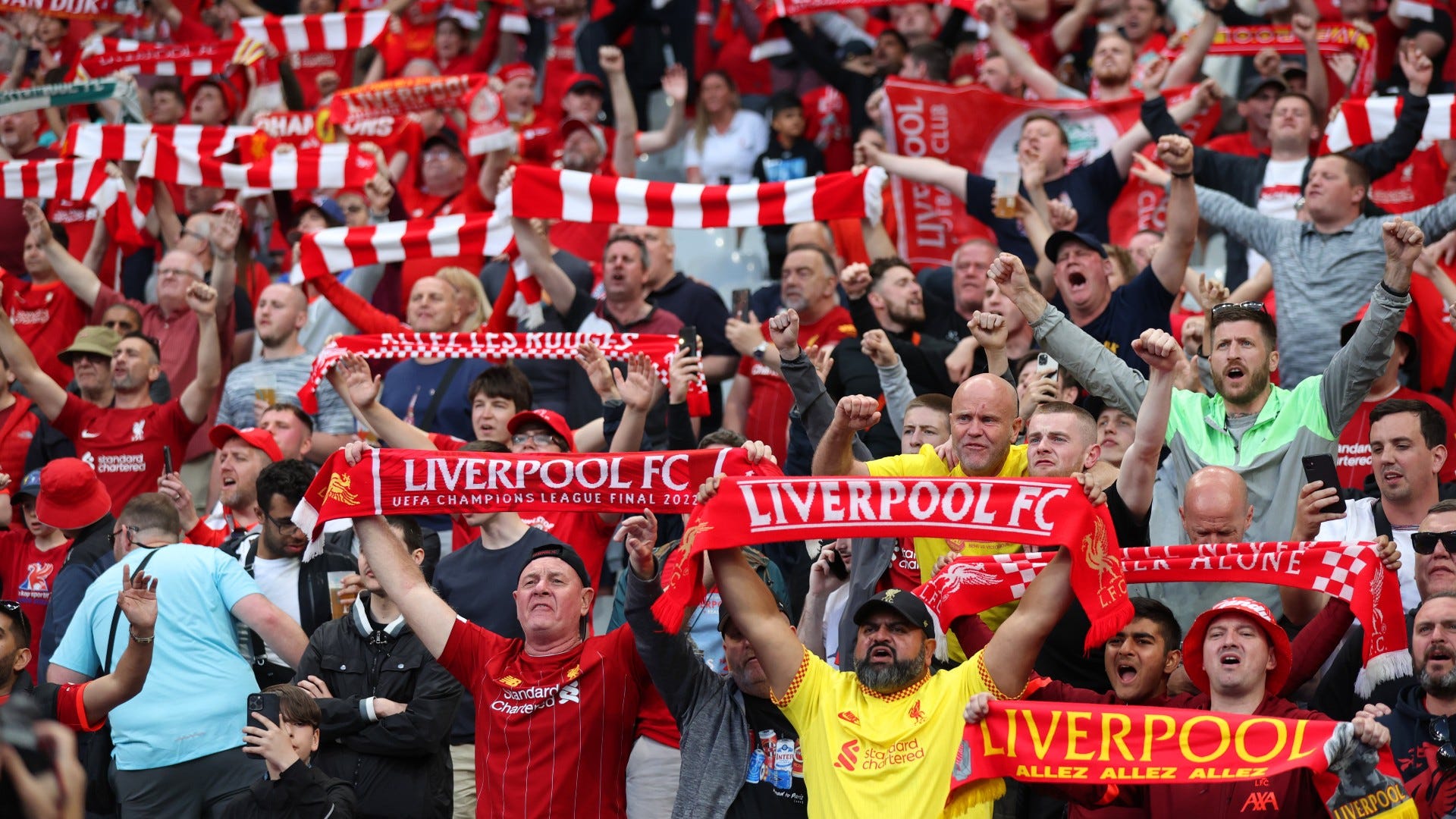 Liverpool fans 2021-22