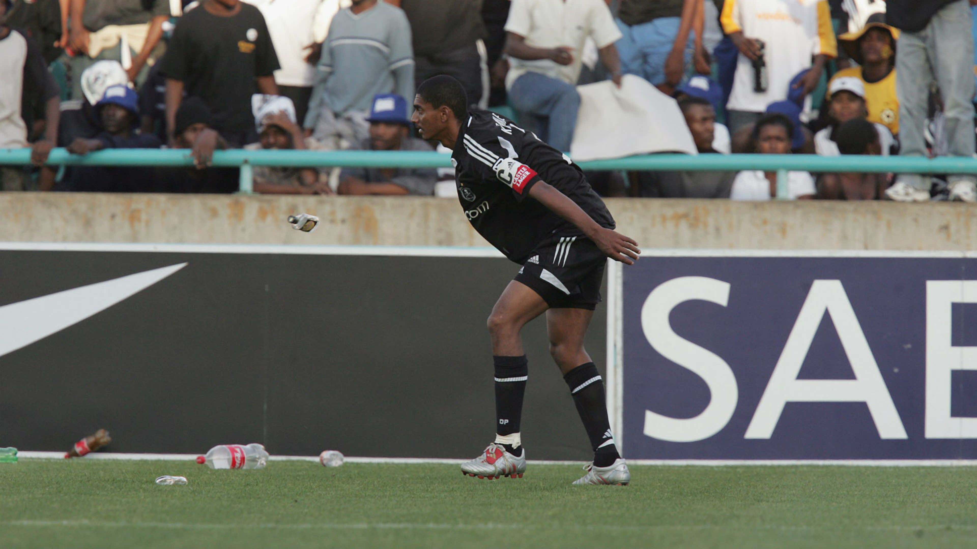 Ex-Bafana Bafana and Orlando Pirates defender Papi Khomane passes away in  car accident | Goal.com South Africa