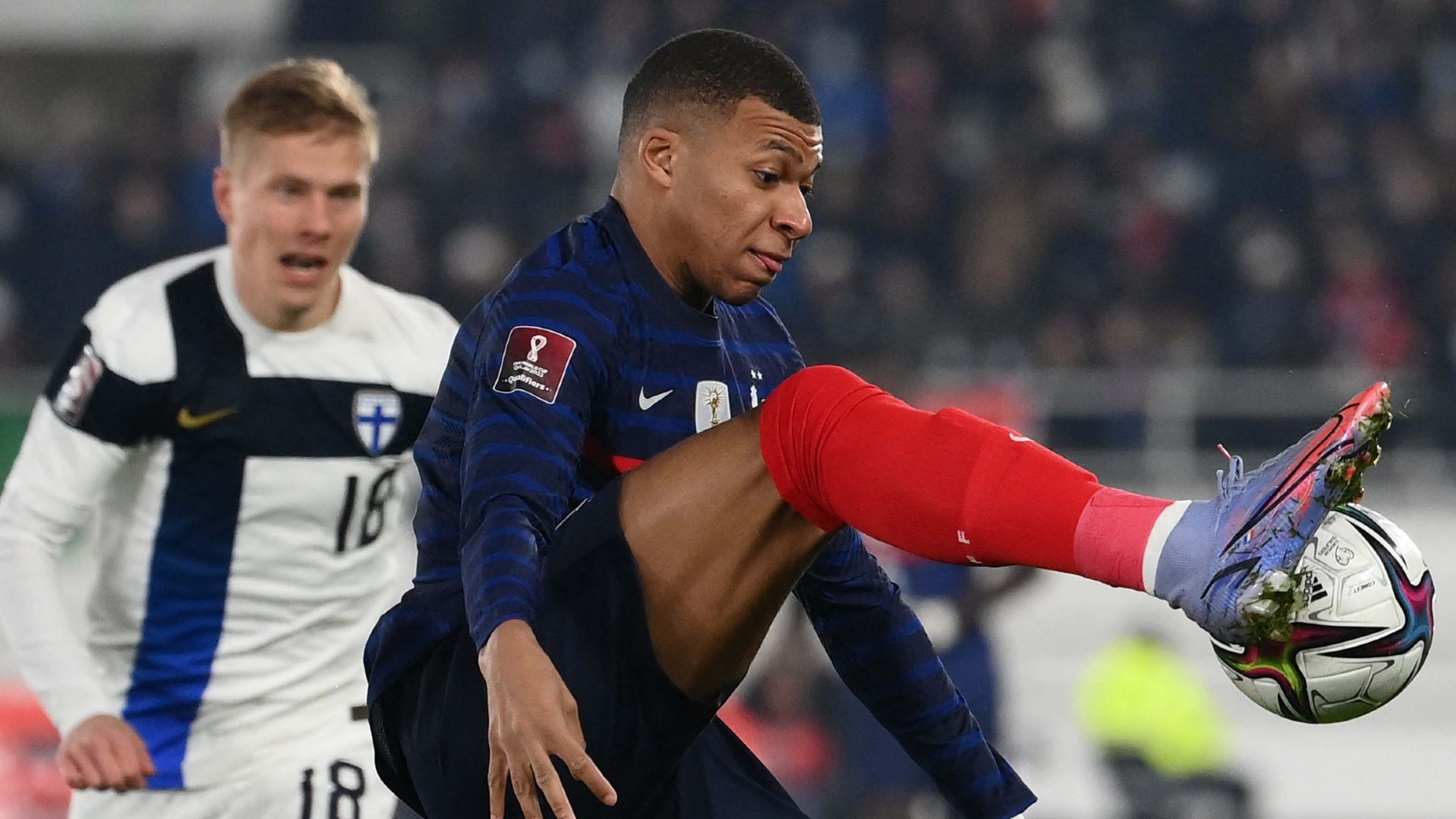 Which footballers are sponsored by Nike? Mbappe, Lewandowski & list of brand's partners | Goal.com US