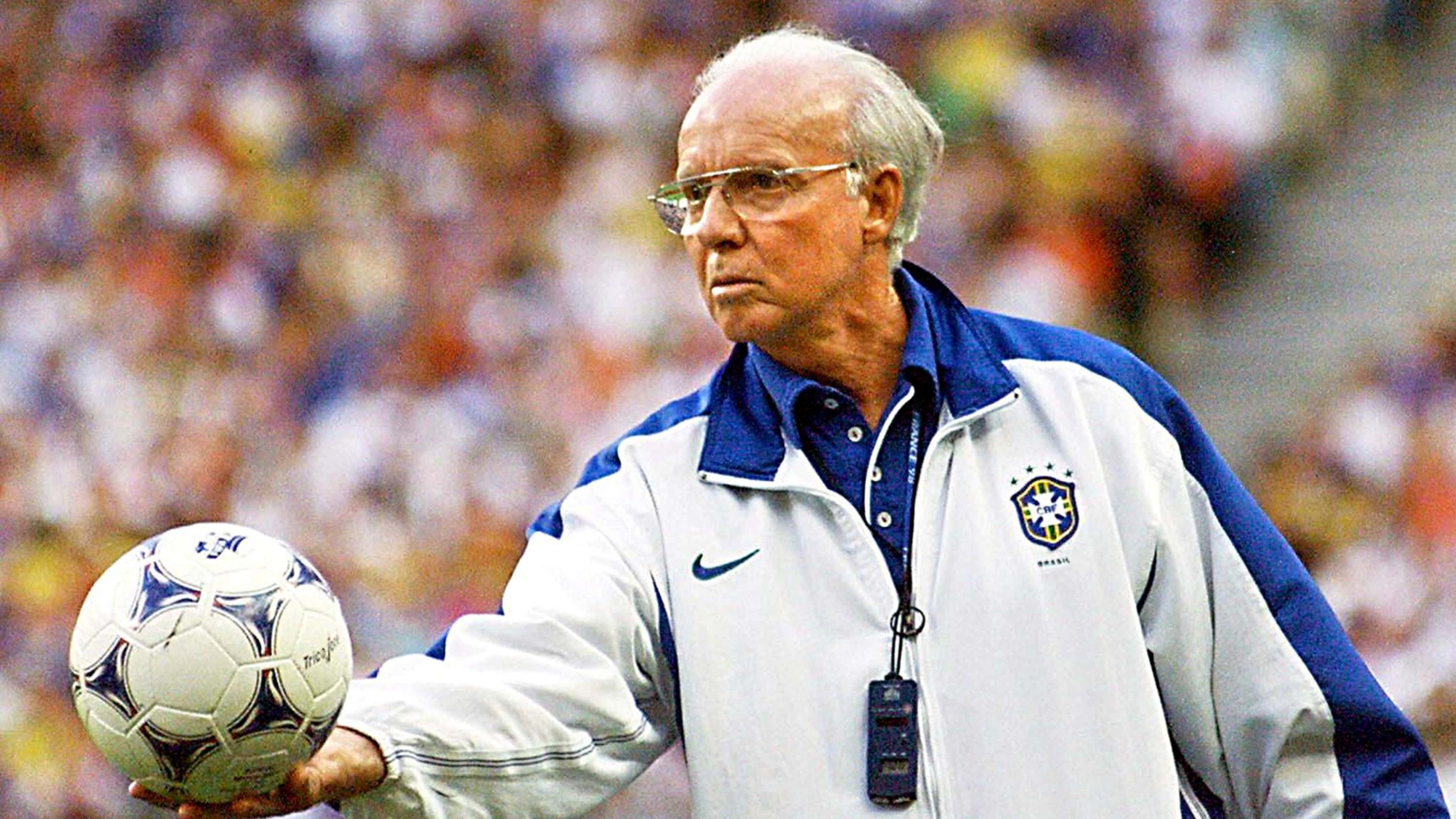 World Cup-winning Brazil legend Mario Zagallo dies aged 92 | Goal.com India