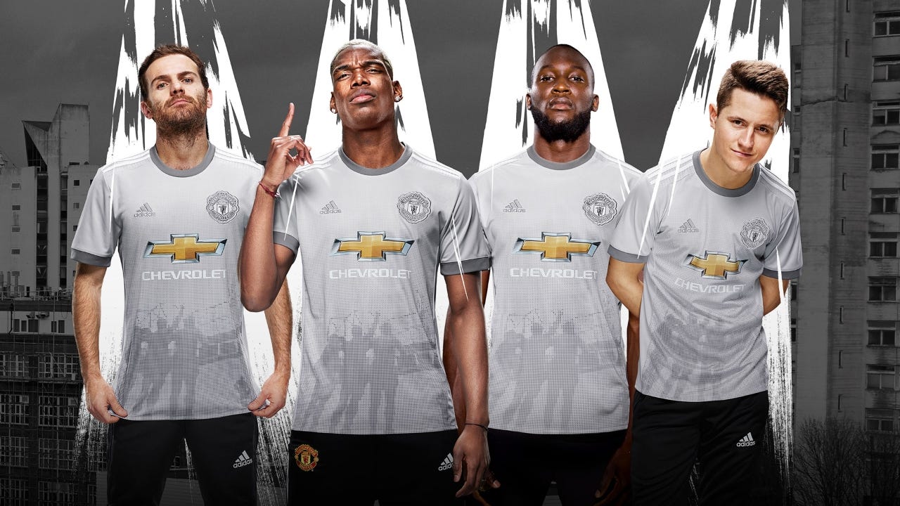 Manchester United News Red Devils Unveil Fan Designed Silver Third Kit Goal Com English Kuwait