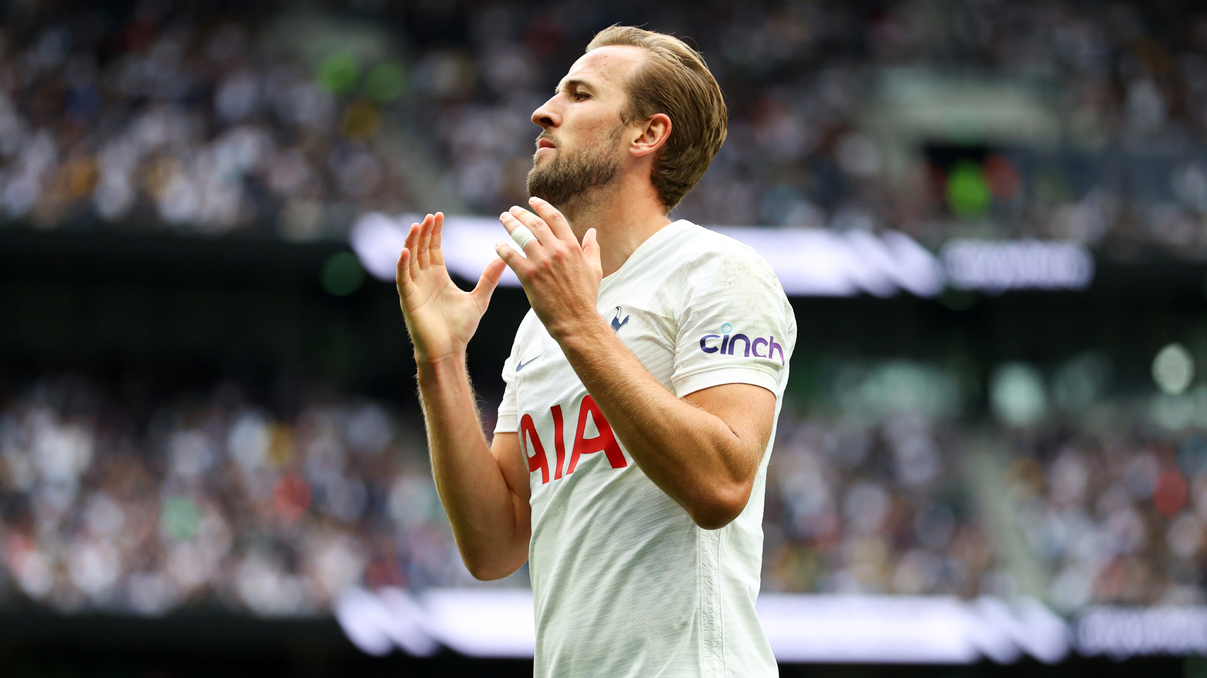 Harry Kane's family expecting a new arrival – Wednesday's sporting social