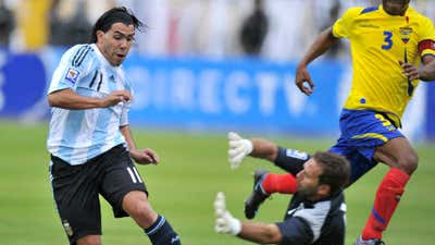 Carlos Tevez Argentina Ecuador Eliminatorias 2010