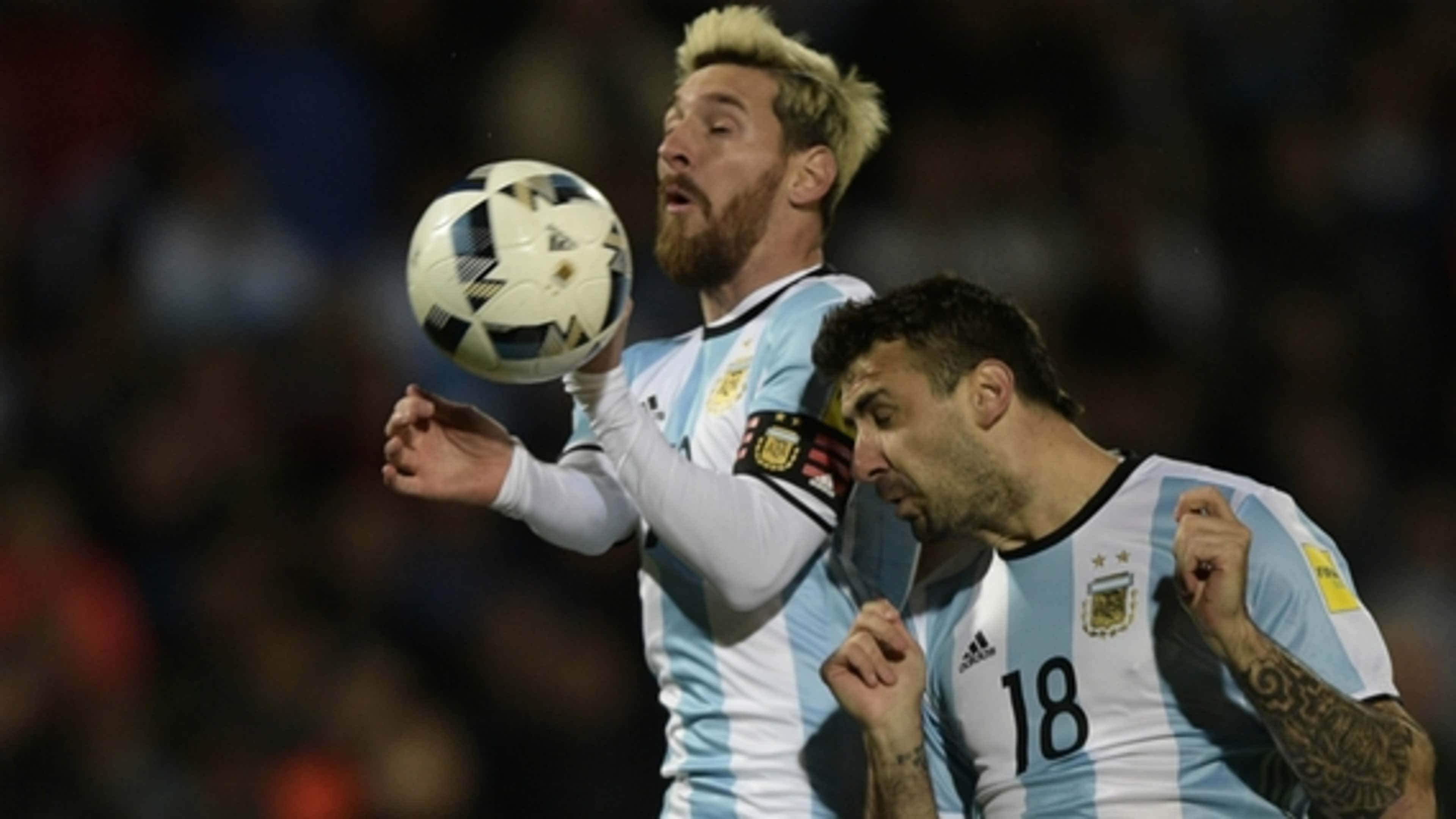 Lucas Pratto Messi / Argentina / 21 10 16