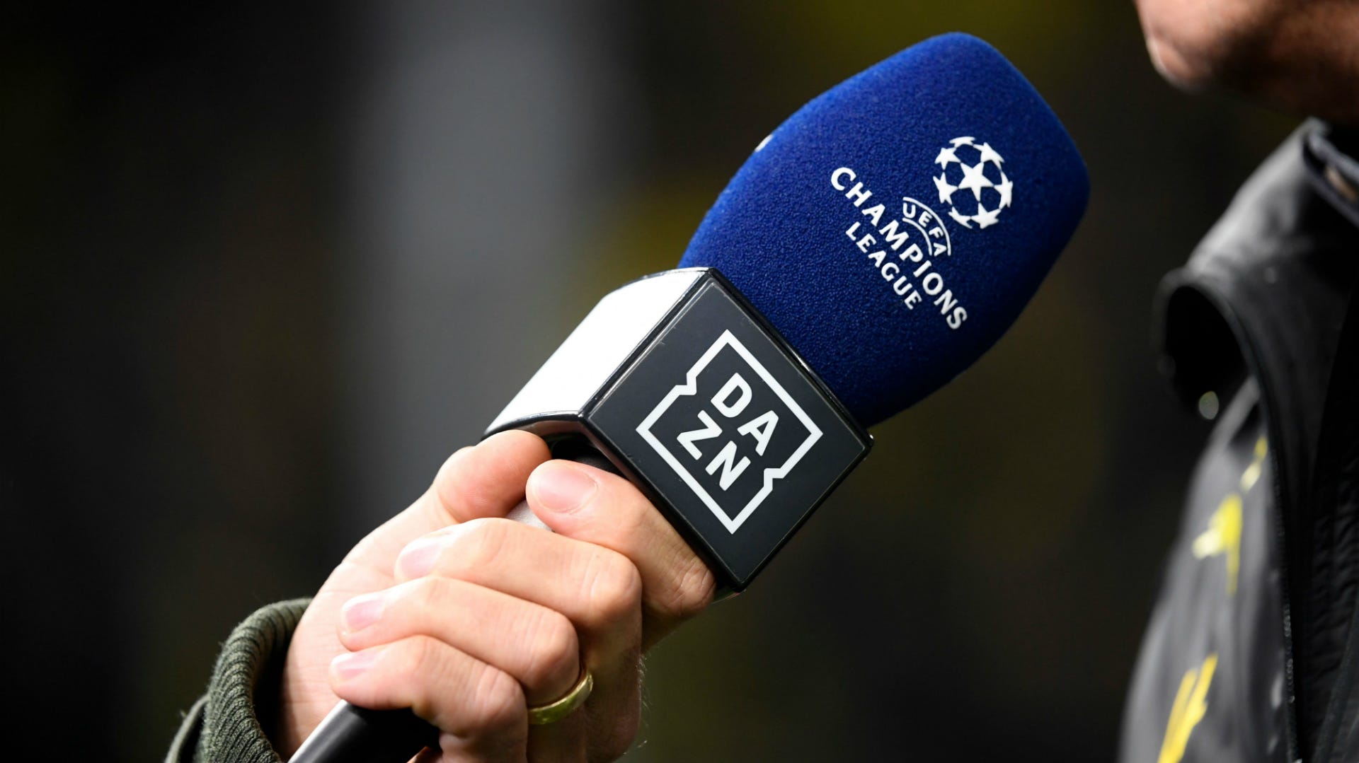 Champions League der Frauen DAZN schnappt sich Übertragungsrechte Goal Deutschland