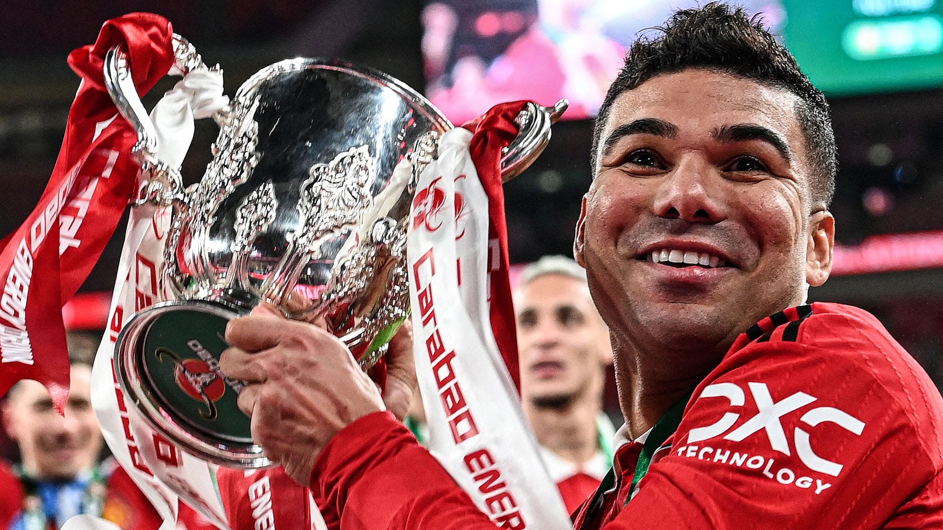 Casemiro Carabao Cup lift Manchester United 2022-23