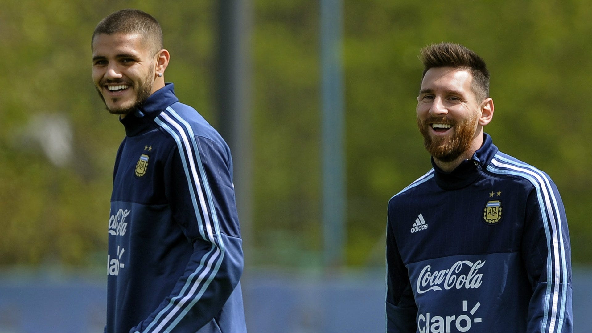 Mauro Icardi gives Martino and Argentina a reminder with a hat