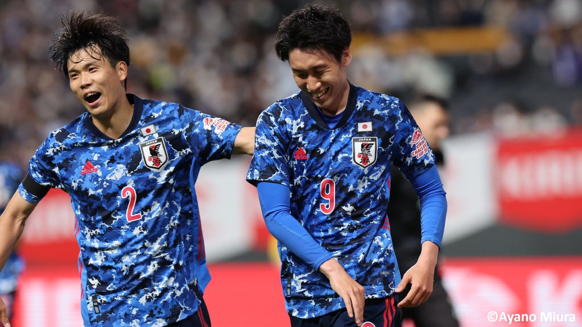 サッカー日本代表 パラグアイに完勝 堂安律 鎌田大地ら復帰組が猛アピール Goal Com 日本