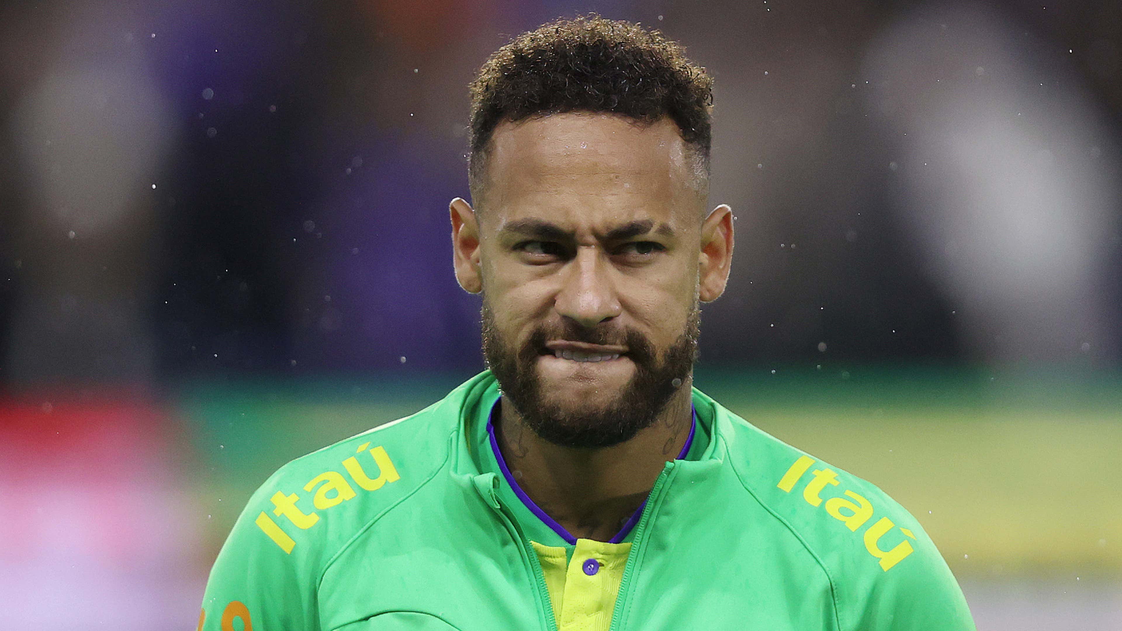 Neymar Jr.: Brazilian soccer star faces criticism for Bolsonaro