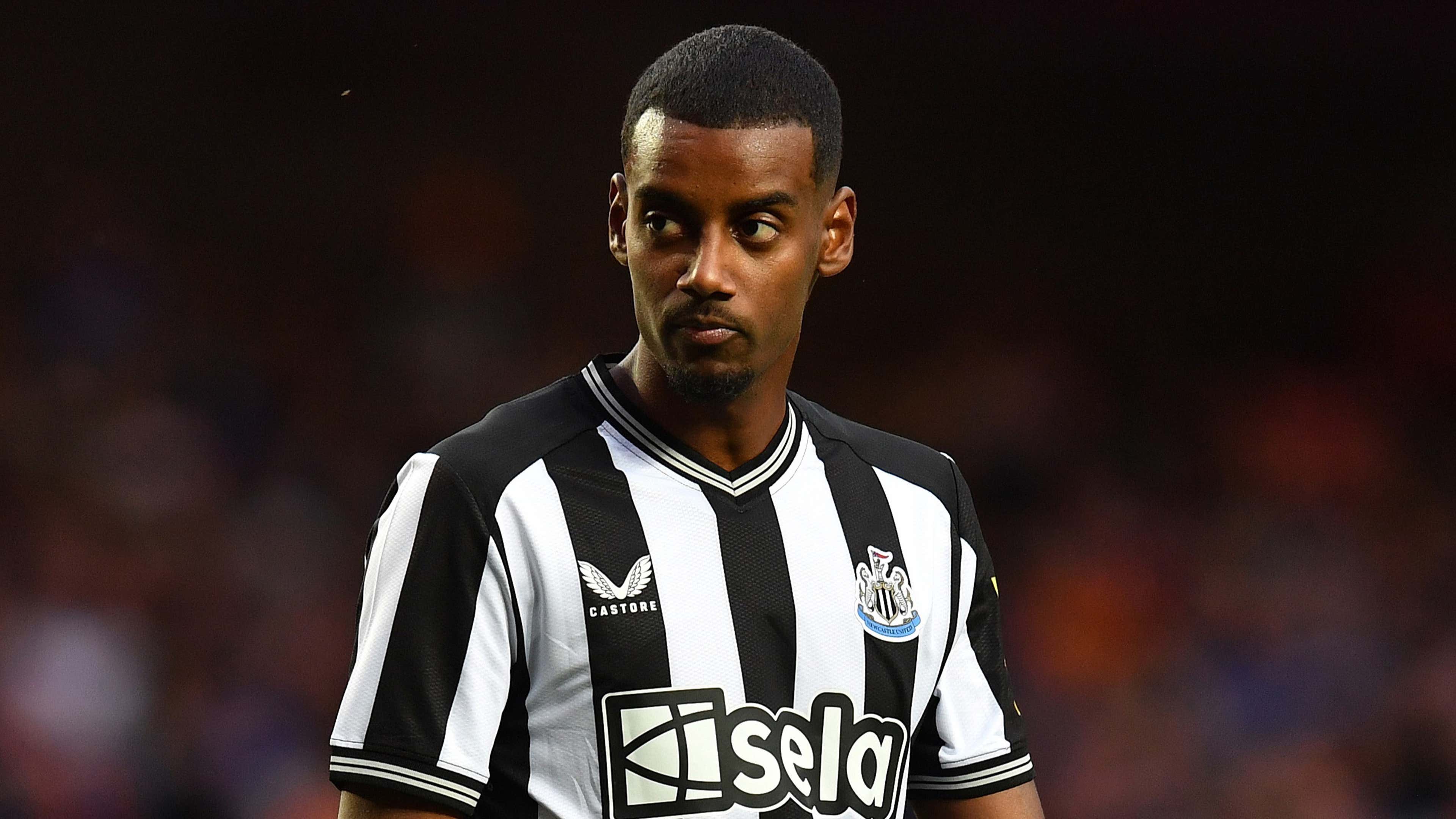 Newcastle ace Alexander Isak ruled of Sweden's Euro qualifier due to injury  | Goal.com