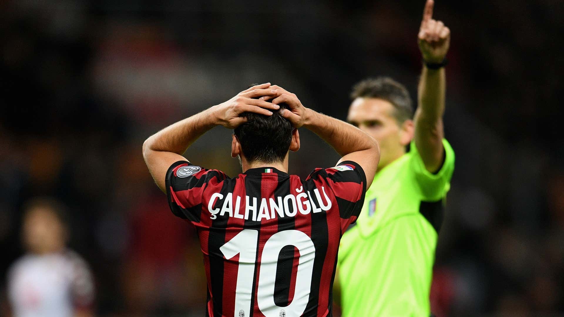 2017-12-26 Hakan Calhanoglu Milan
