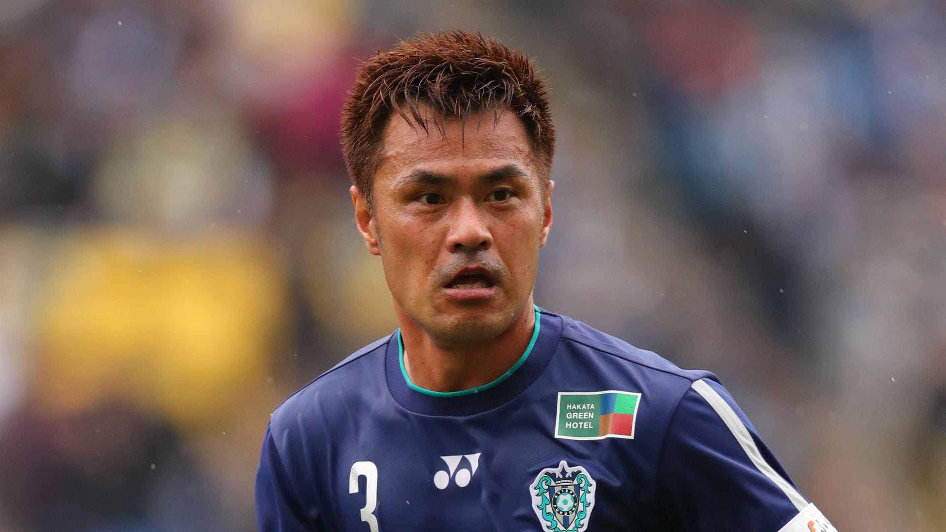福岡が元日本代表DF駒野友一の契約満了を発表、「まだサッカーをし