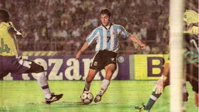 Claudio Lopez Brasil 0 Argentina 1 friendly match 29041998