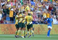 Australianas comemoram gol diante do Brasil na Copa do Mundo