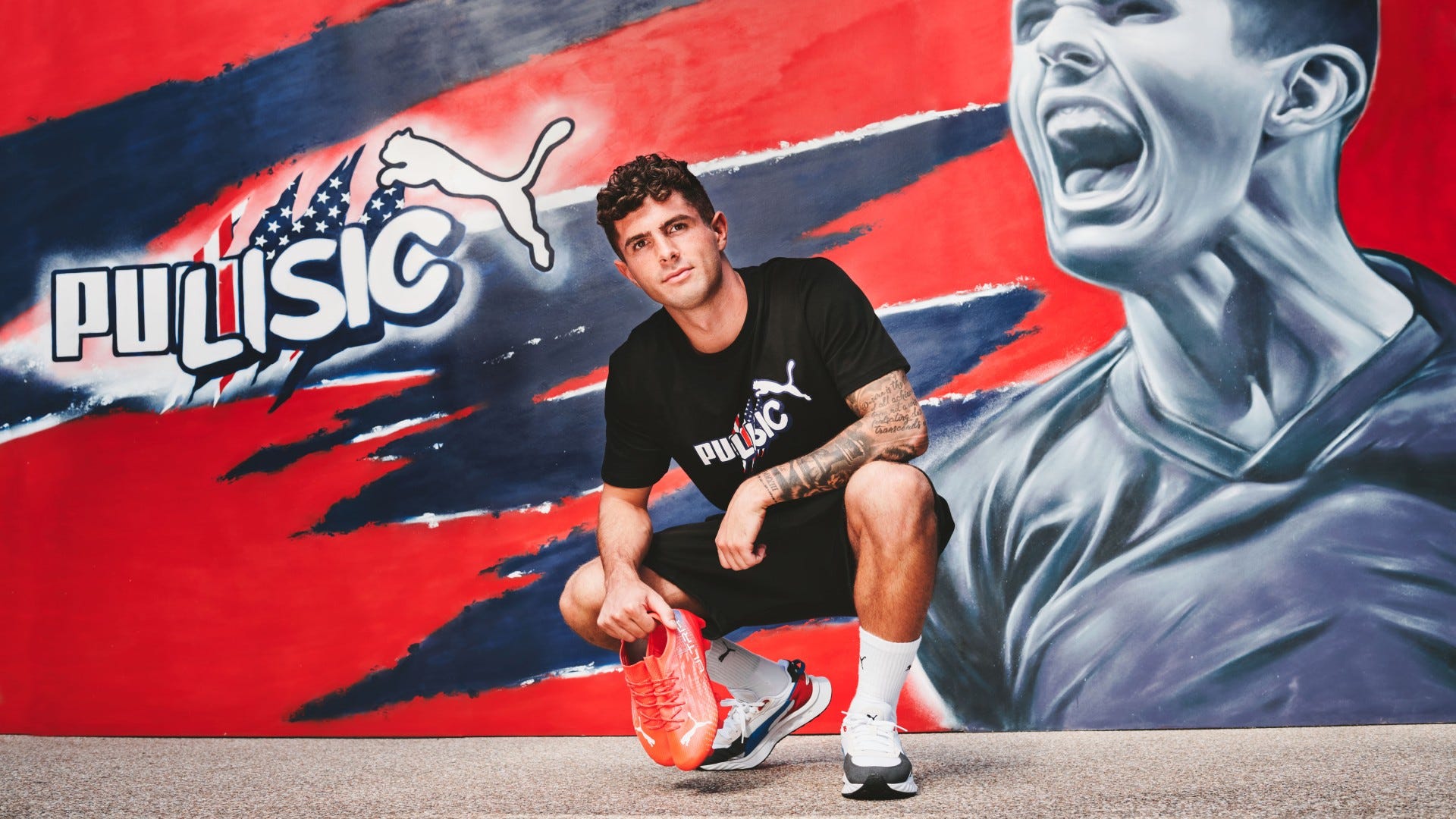 Which footballers are sponsored by Puma? Pulisic, Neymar