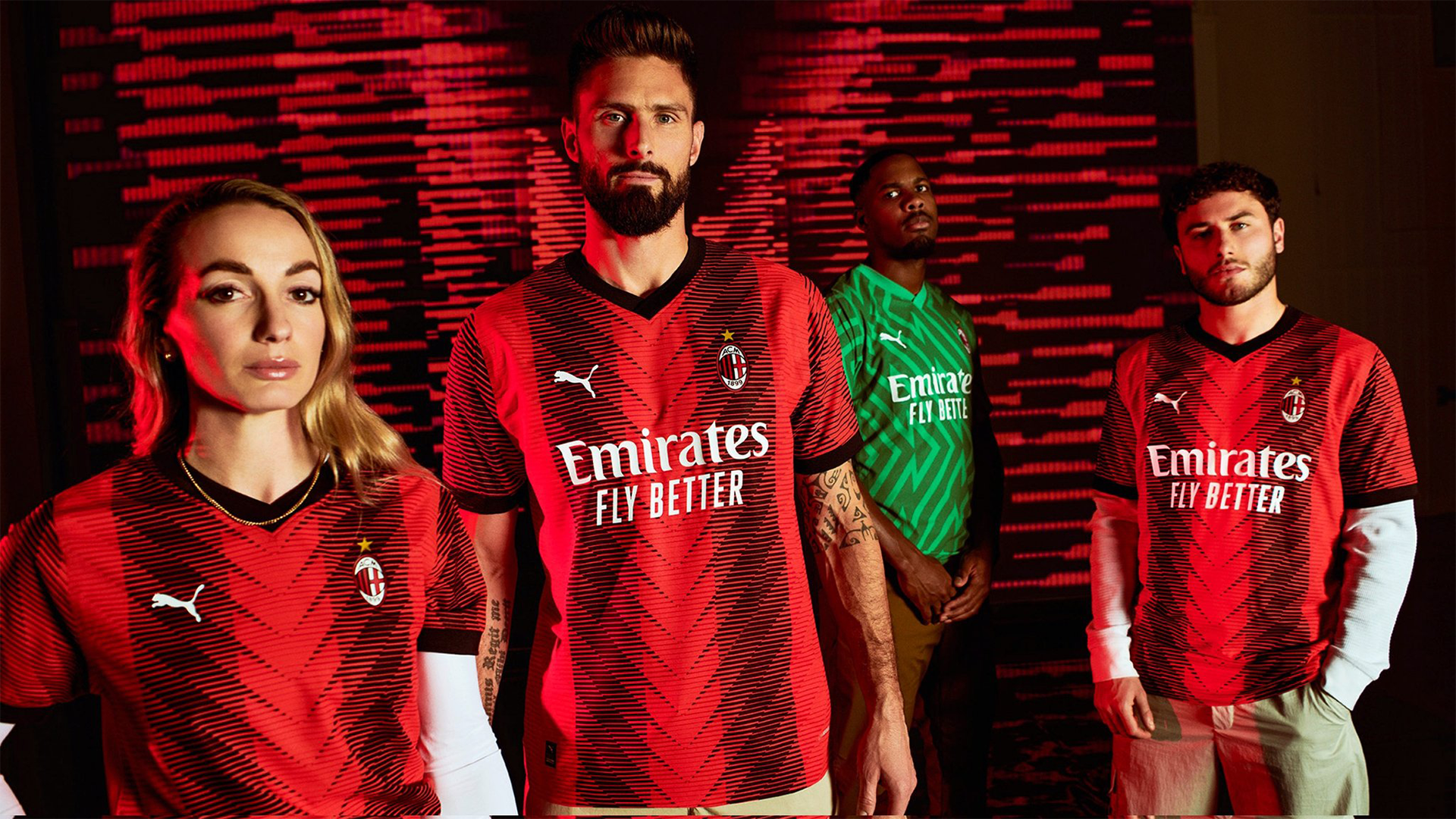 Betsy Trotwood overse toksicitet PUMA release 2023-24 AC Milan home kit | Goal.com US