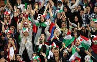 Iran Fans Female Frauen