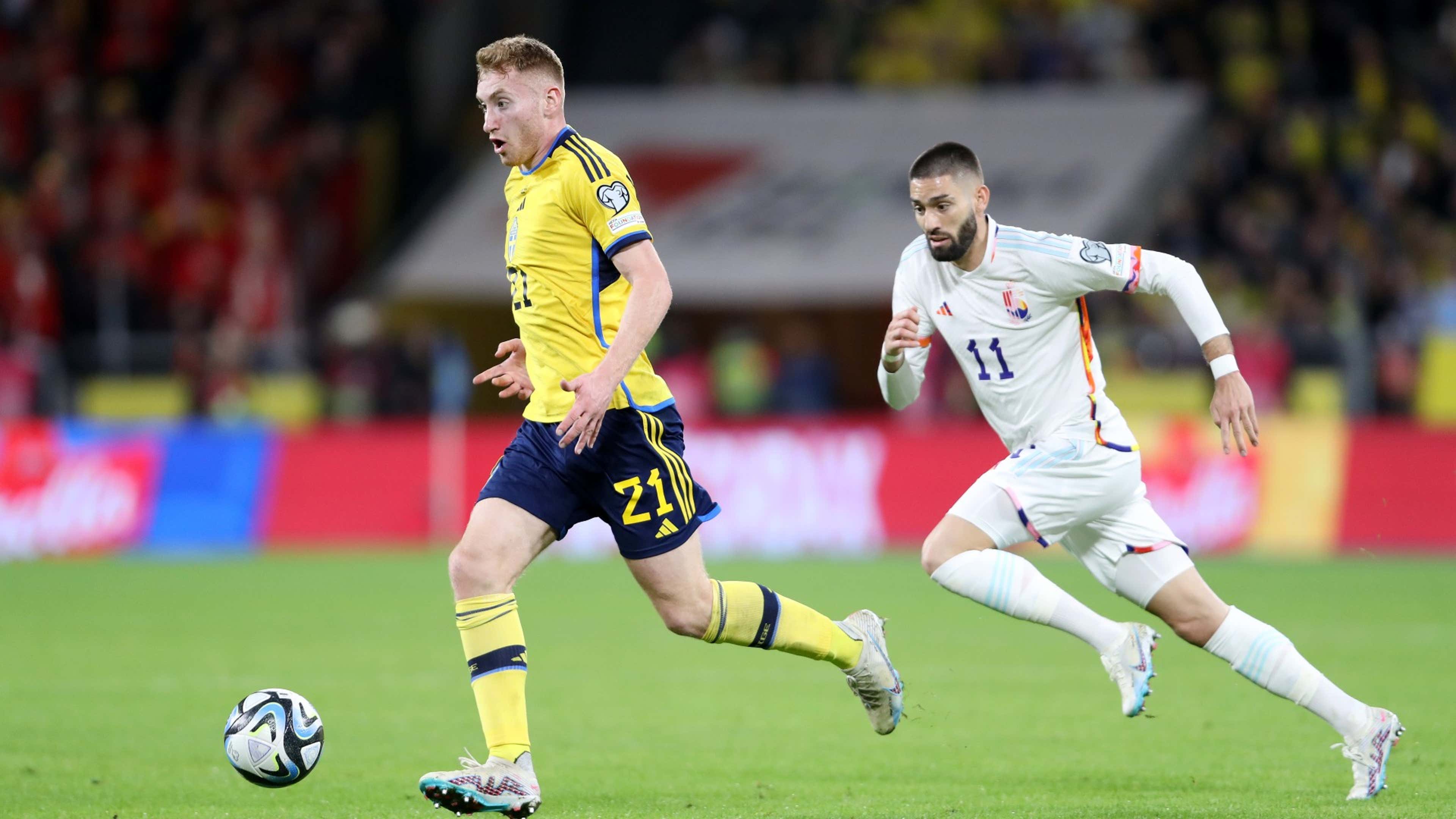 Kulusevski takes on Carrasco Sweden vs Belgium 2023