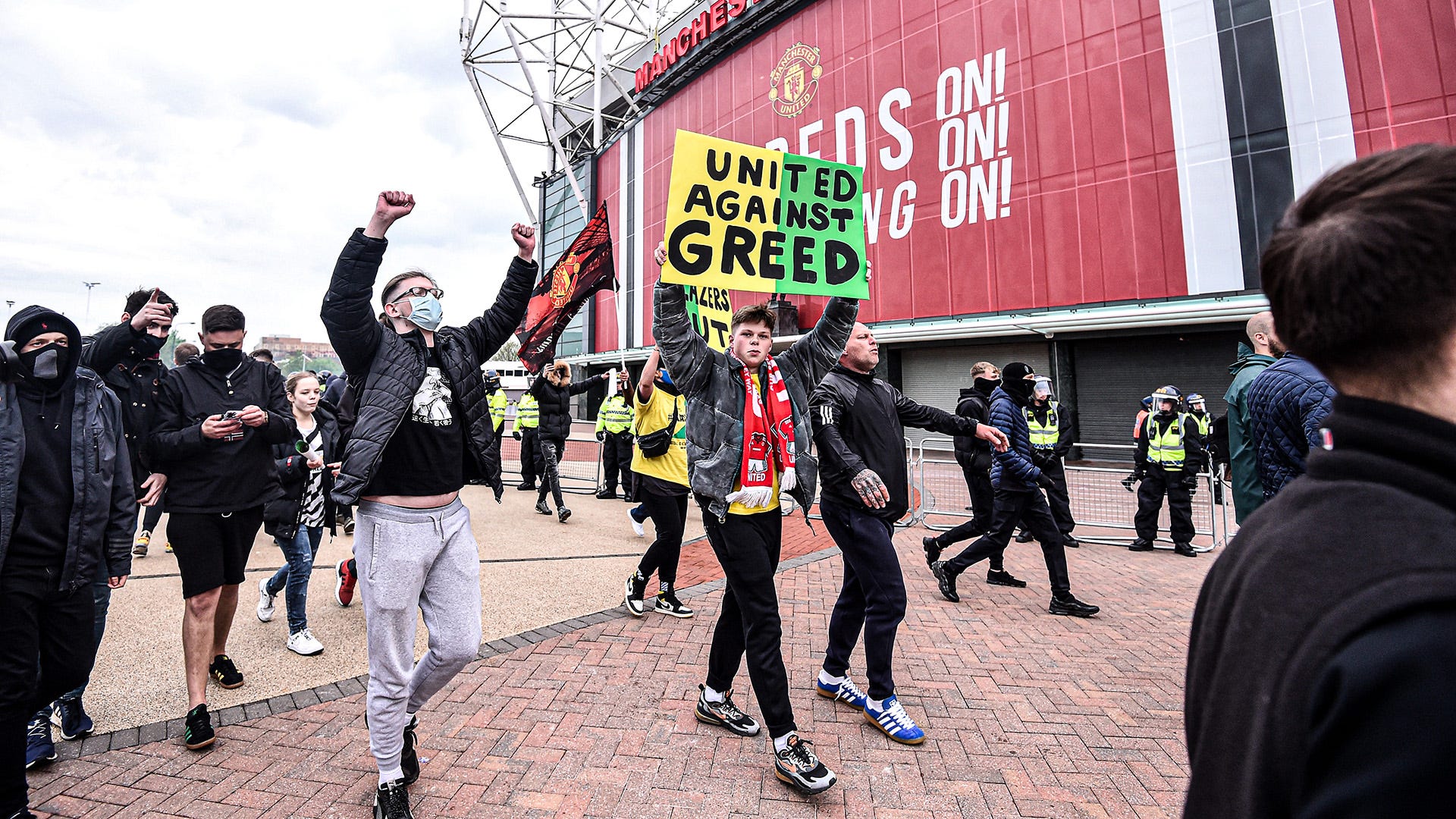 Man Utd glazer protest