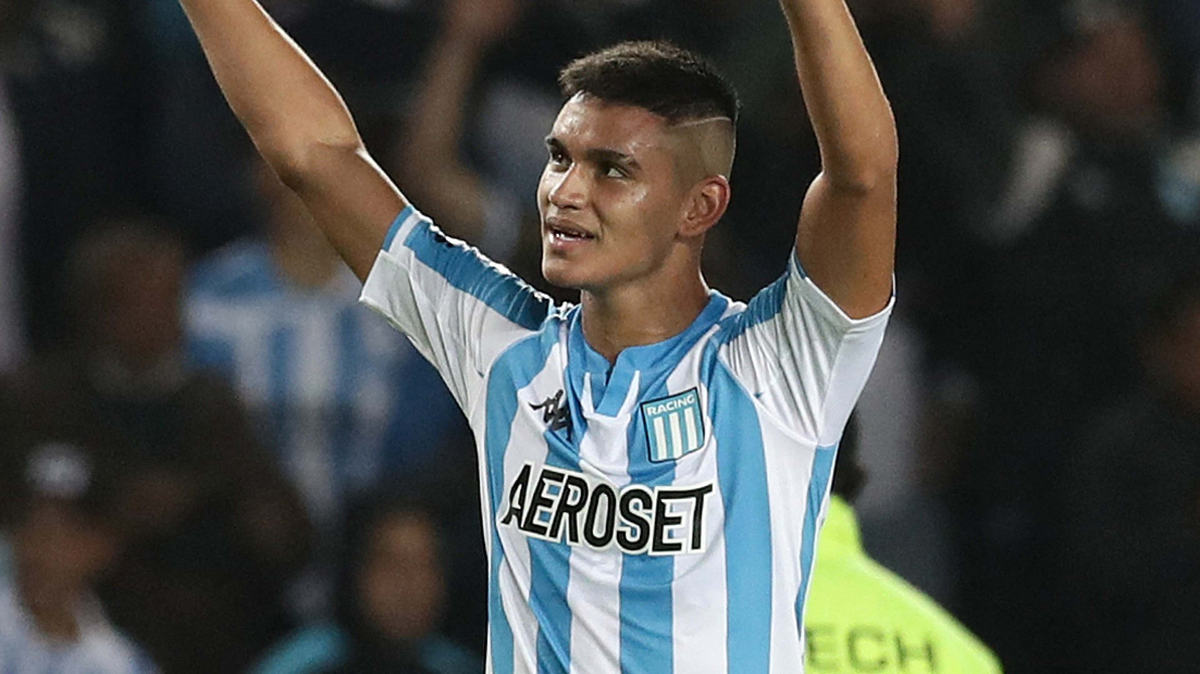 Carlos Alcaraz: Why are Arsenal, Tottenham and Inter tracking the €25m  Argentine teenager? | Goal.com