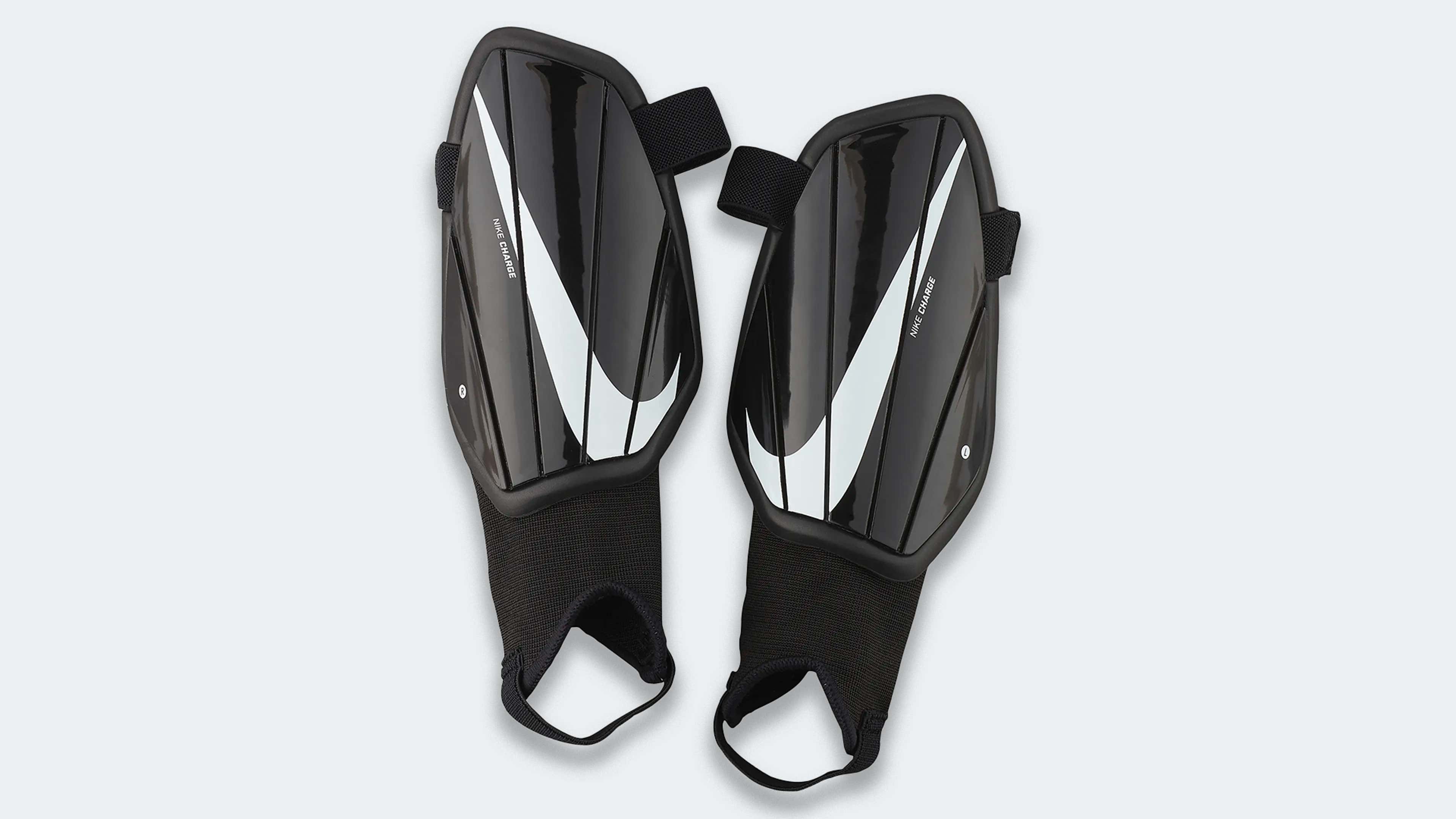 High quality, durable and ligthweight professional shin guard.