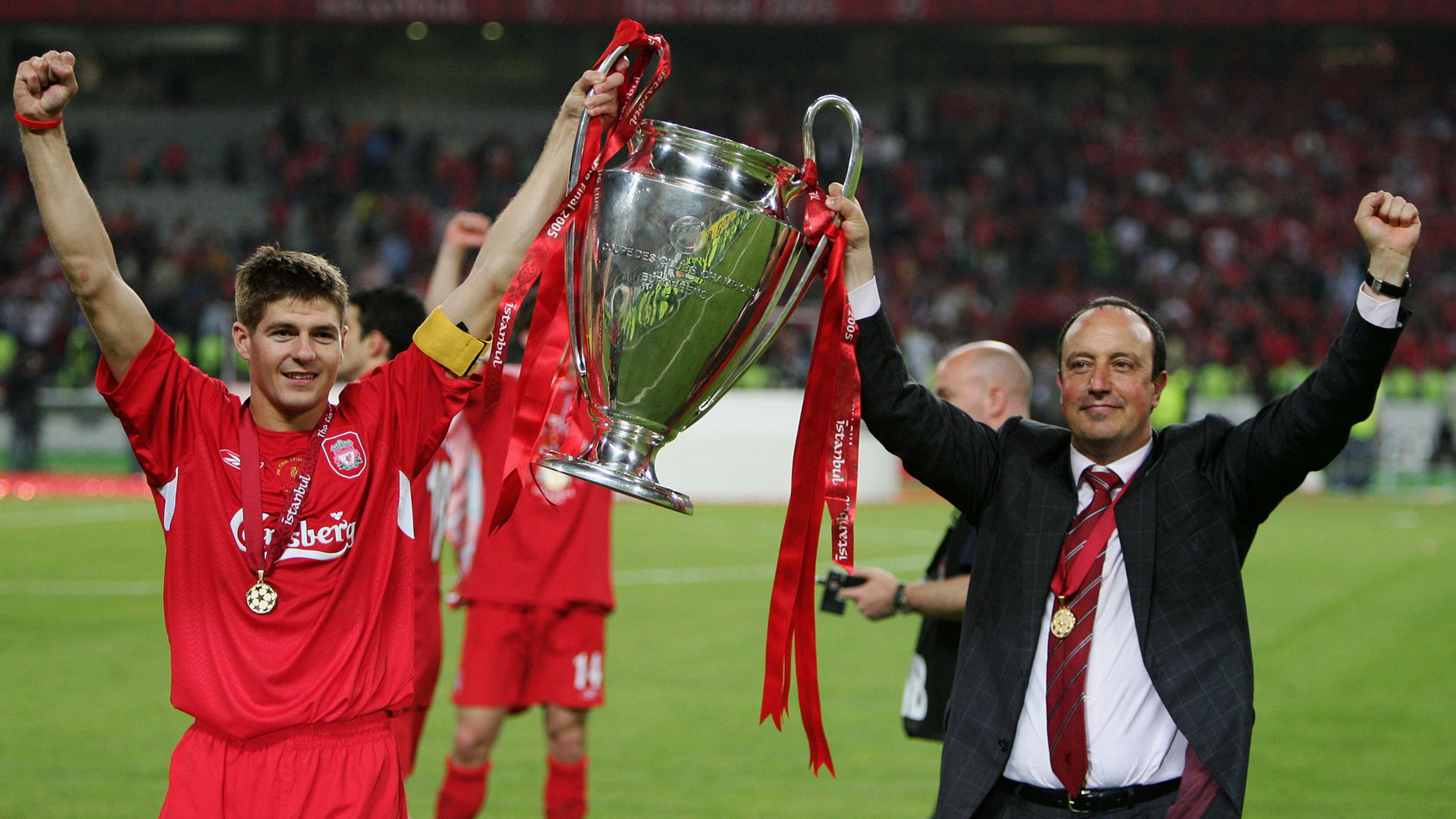 Rafa Benitez wins the Champions League with Liverpool