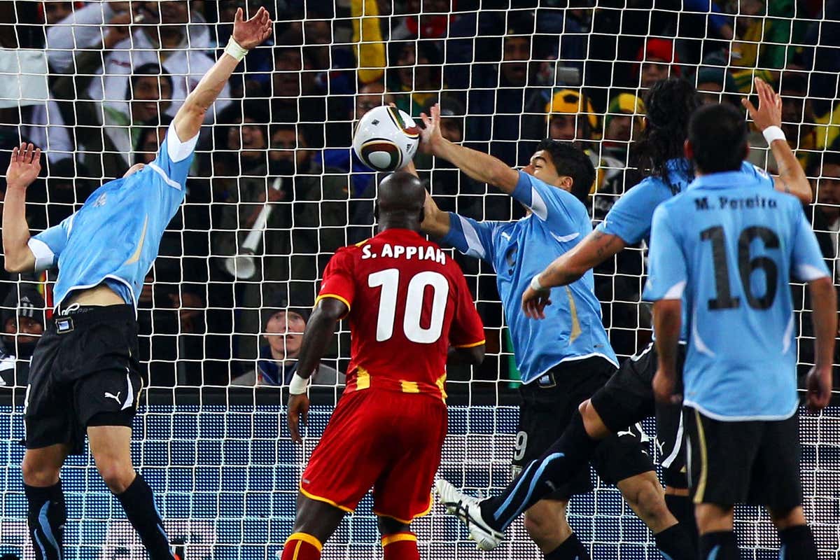 How can I forgive him?' – Ex-Ghana international Sarpei on Suarez 2010  World Cup handball | Goal.com Cameroon